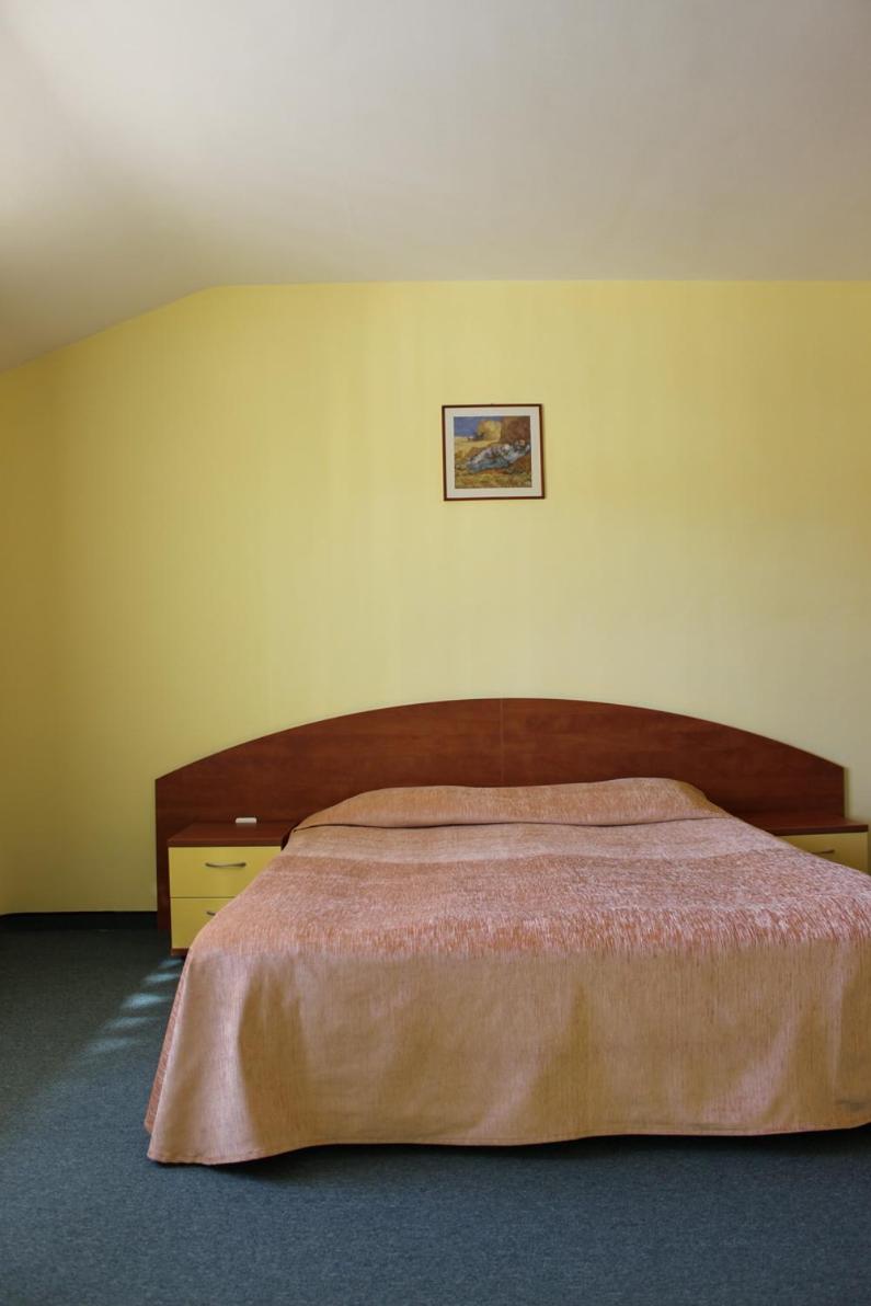 Maisonette (4 Adults)