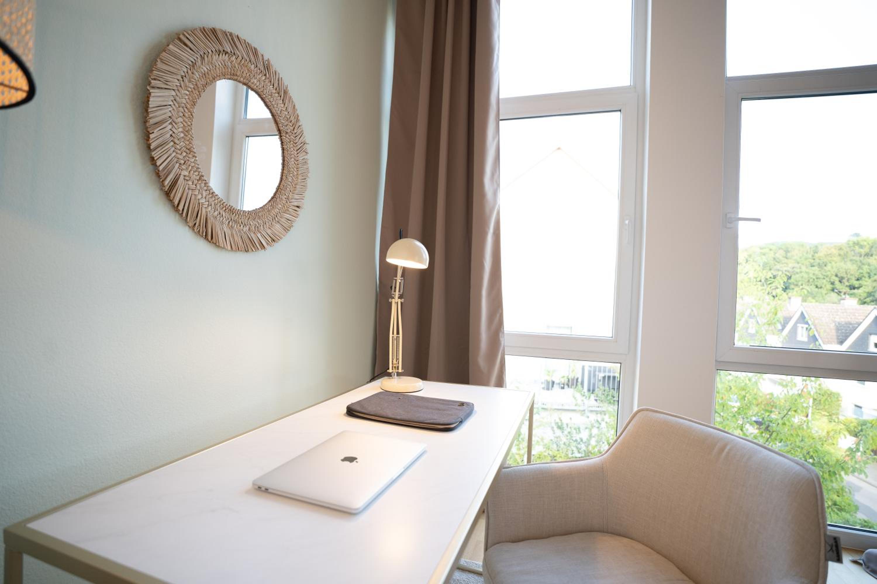 Apartment - Split Level photo 2