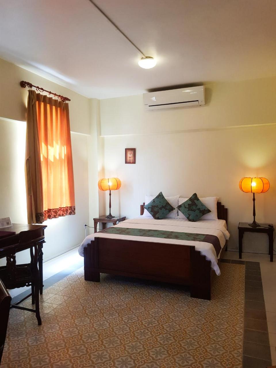 Double Room with Pool View photo 2