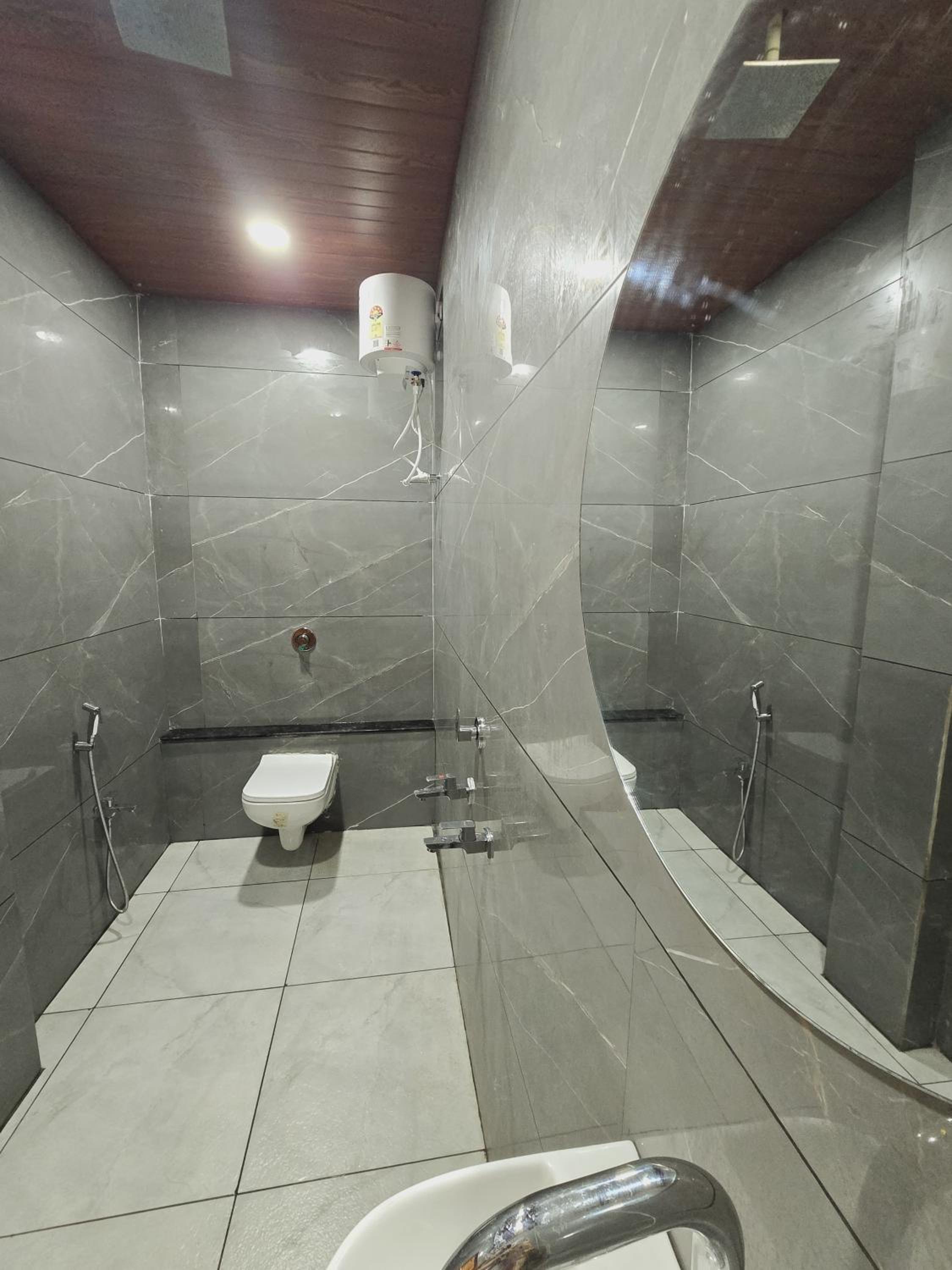 Deluxe Triple Room - Photo 3