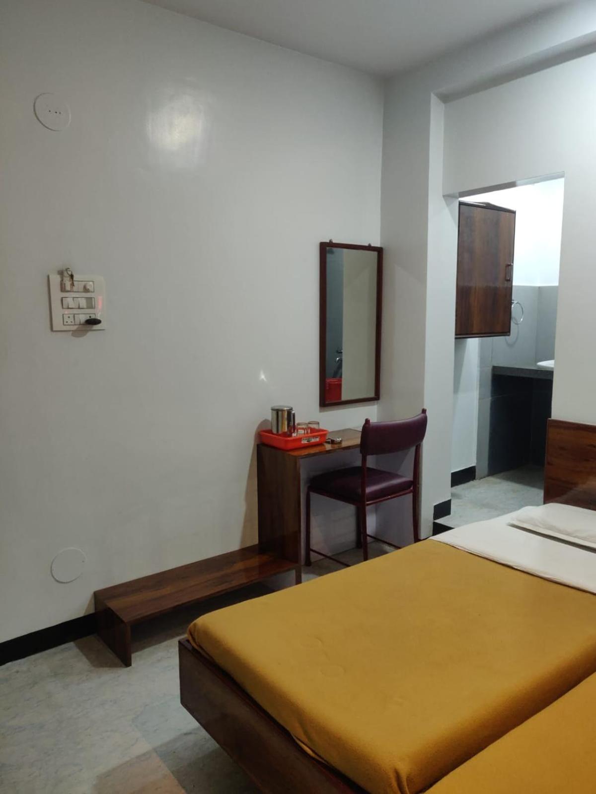 Deluxe Double Room photo 3
