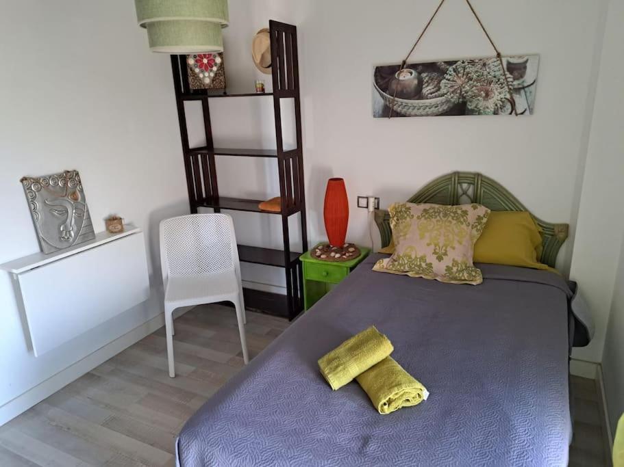 Habitación individual con baño privado