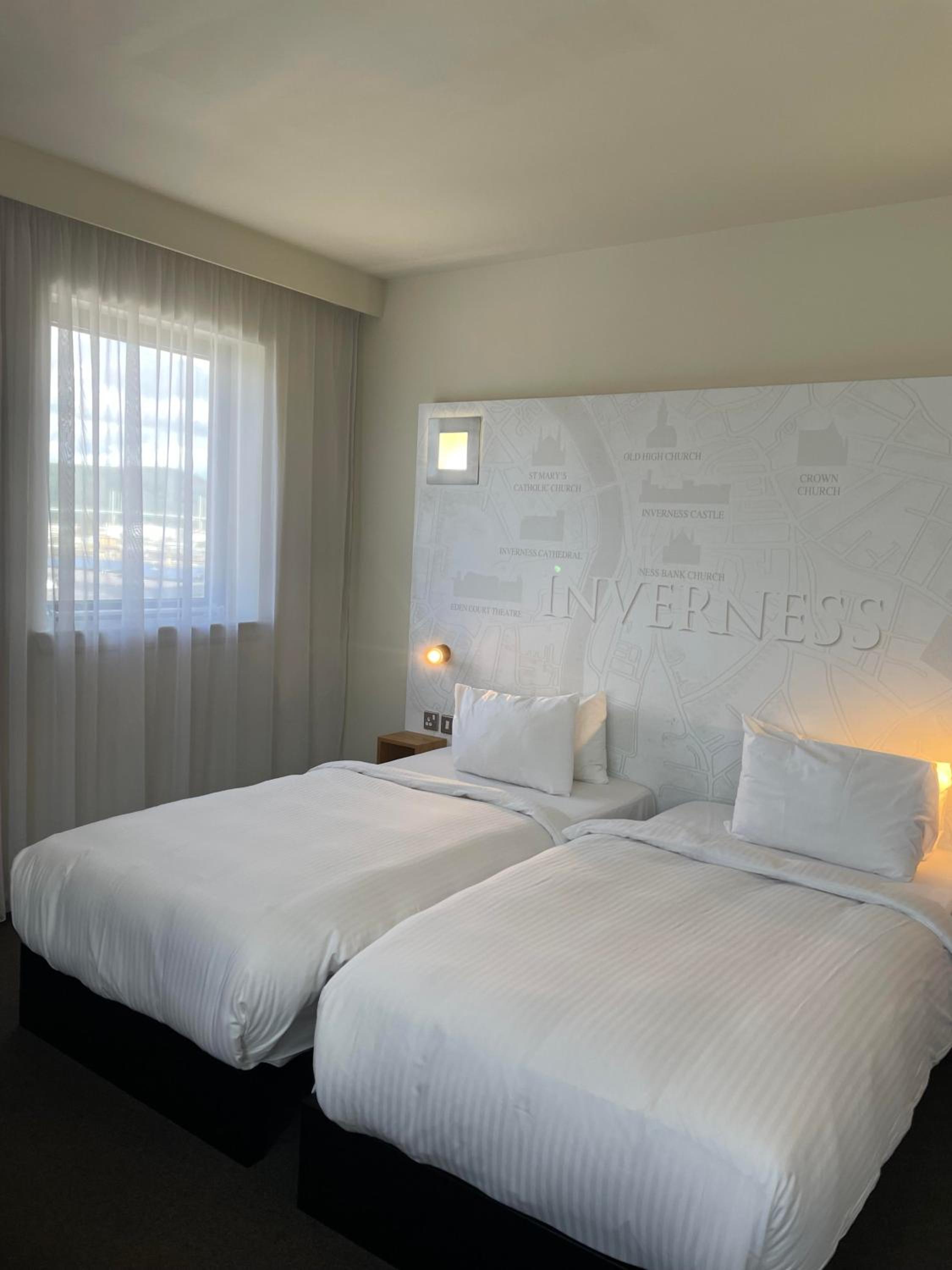 Twin Room - Photo 1