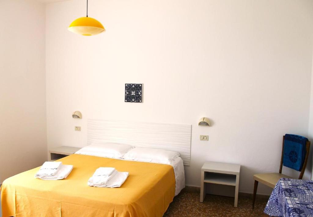 Studio Apartment with Balcony photo 1