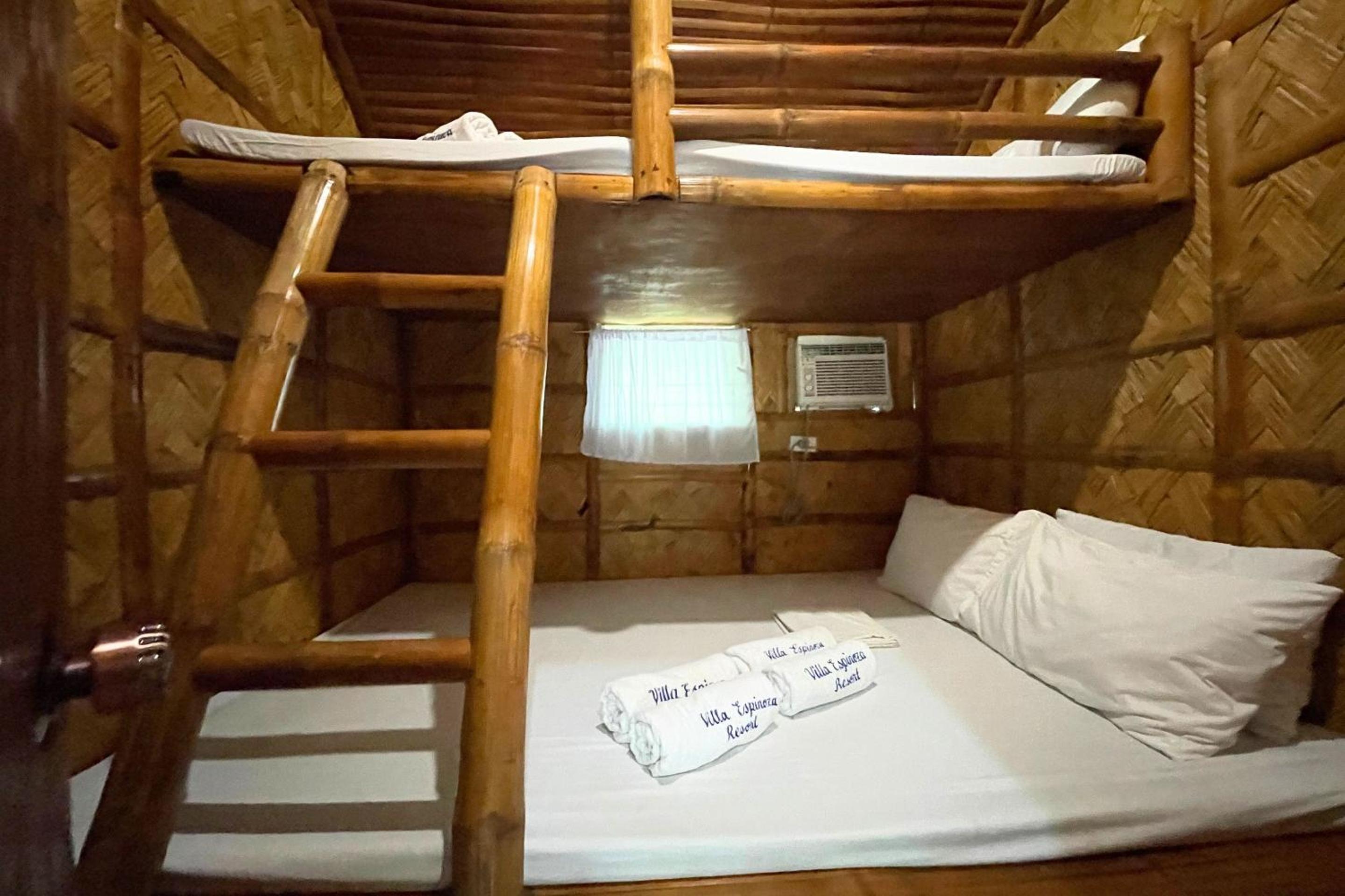 Standard Quadruple Room - Photo 3