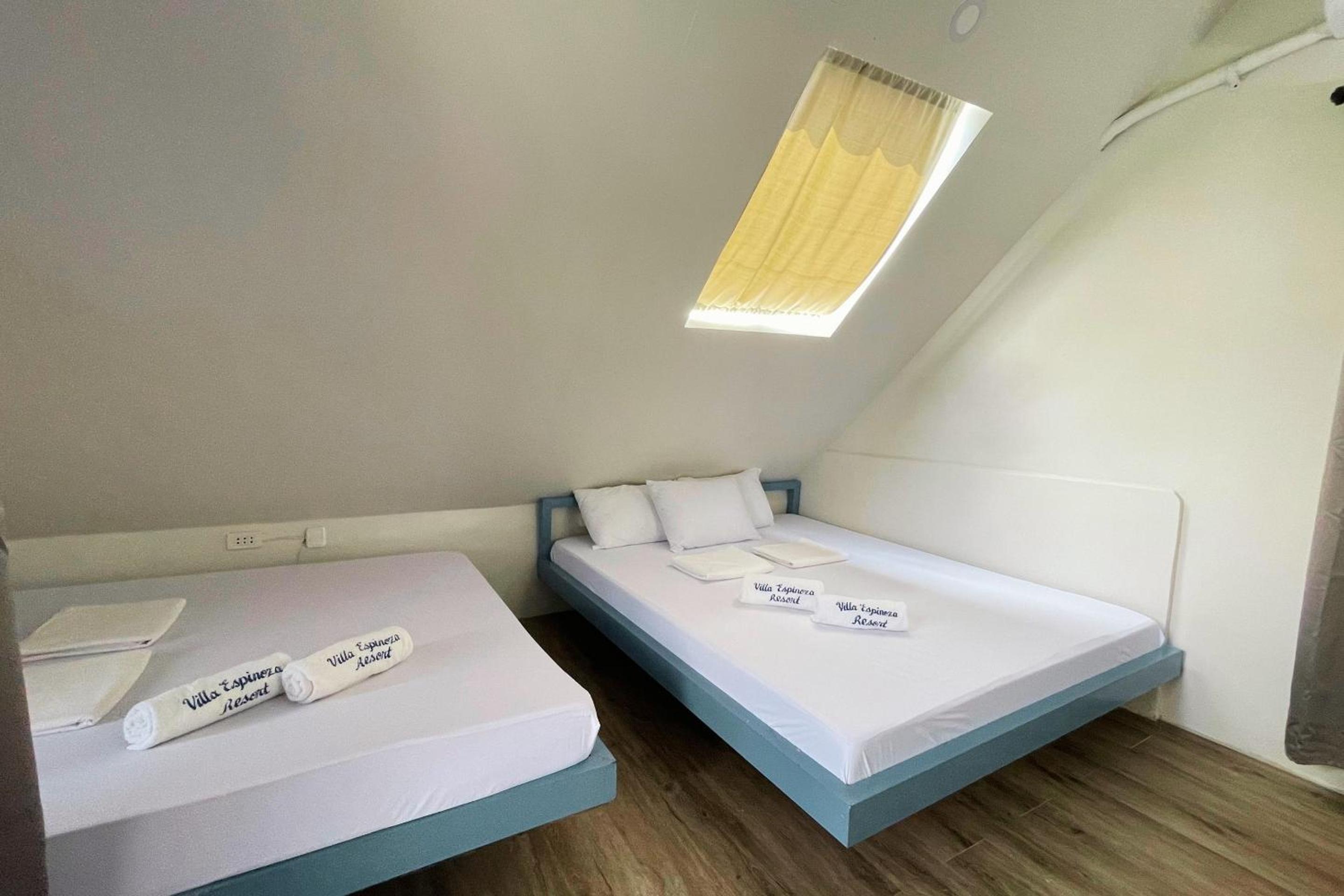 Suite - Photo 10