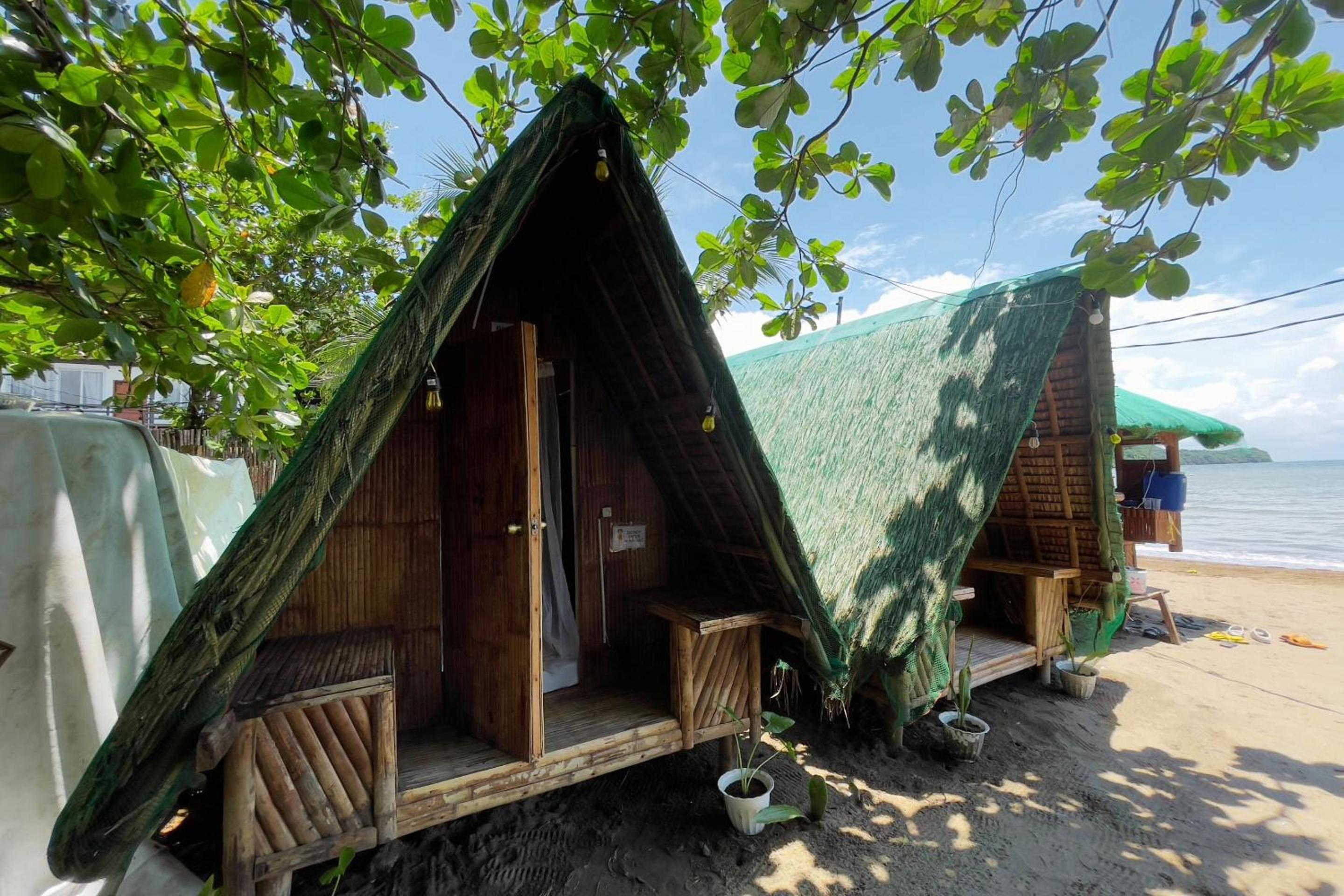 Double Room with Shared Bathroom photo 2