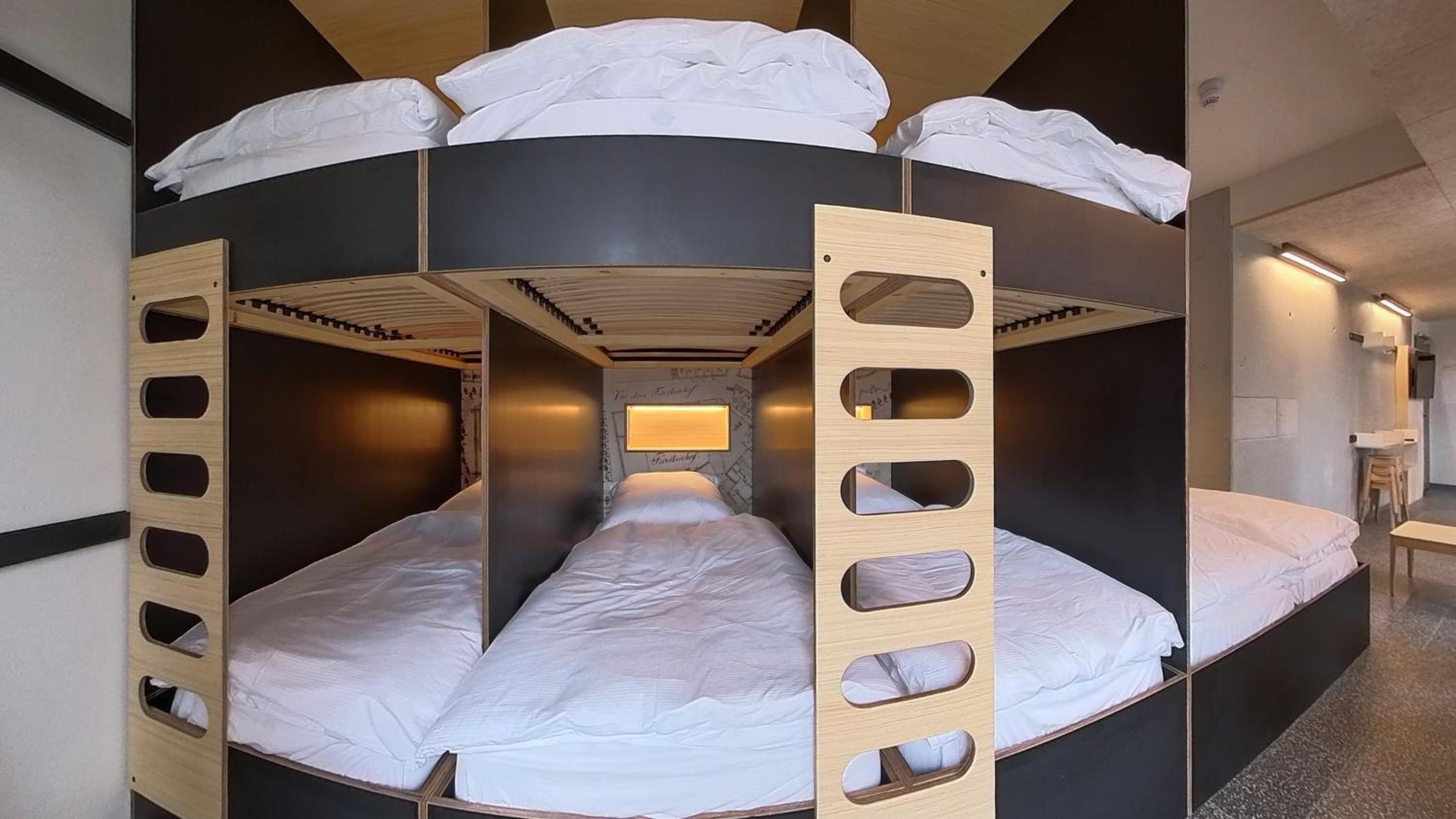 Mixed Dormitory Room