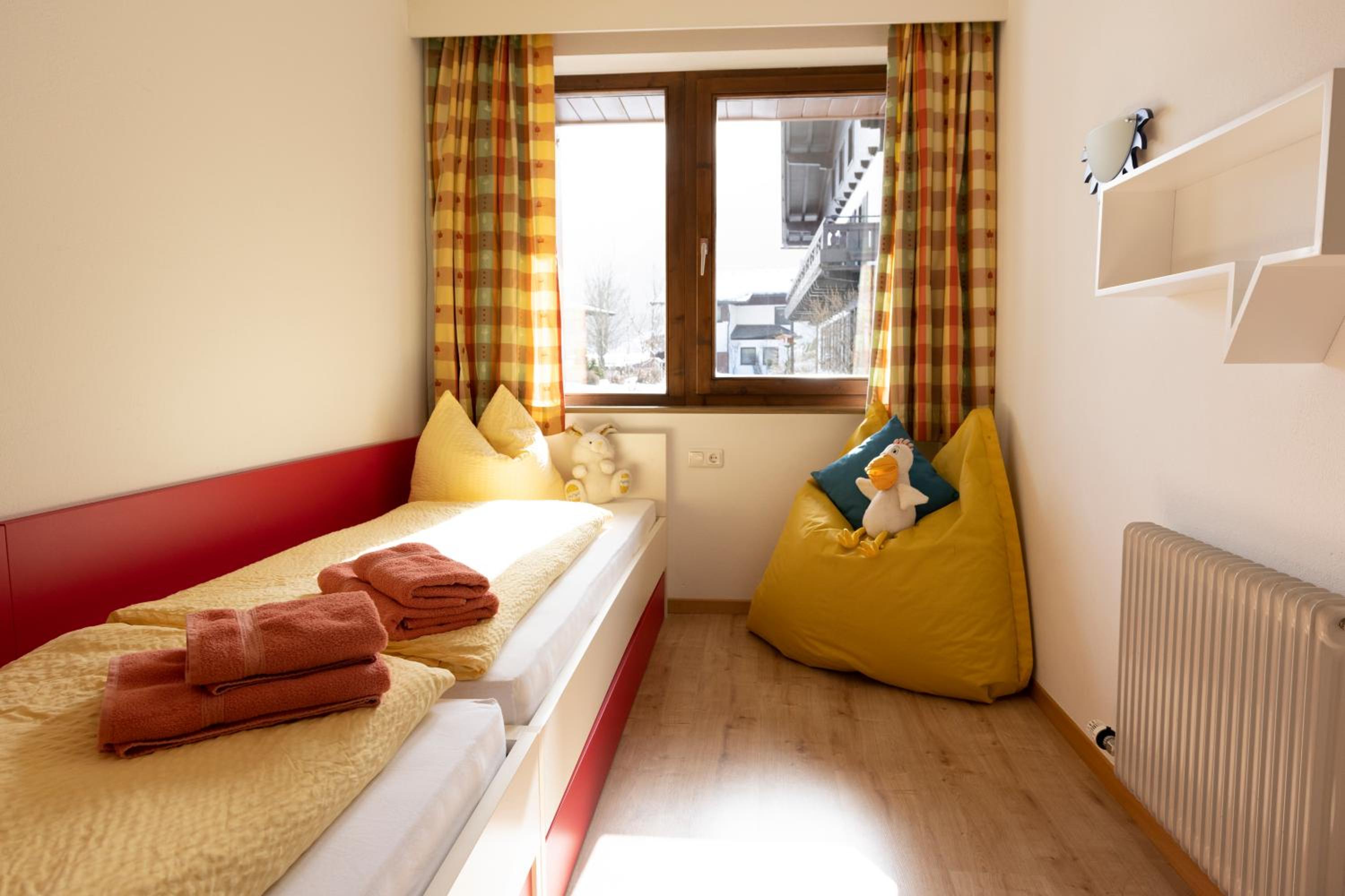 Superior Suite - Photo 16
