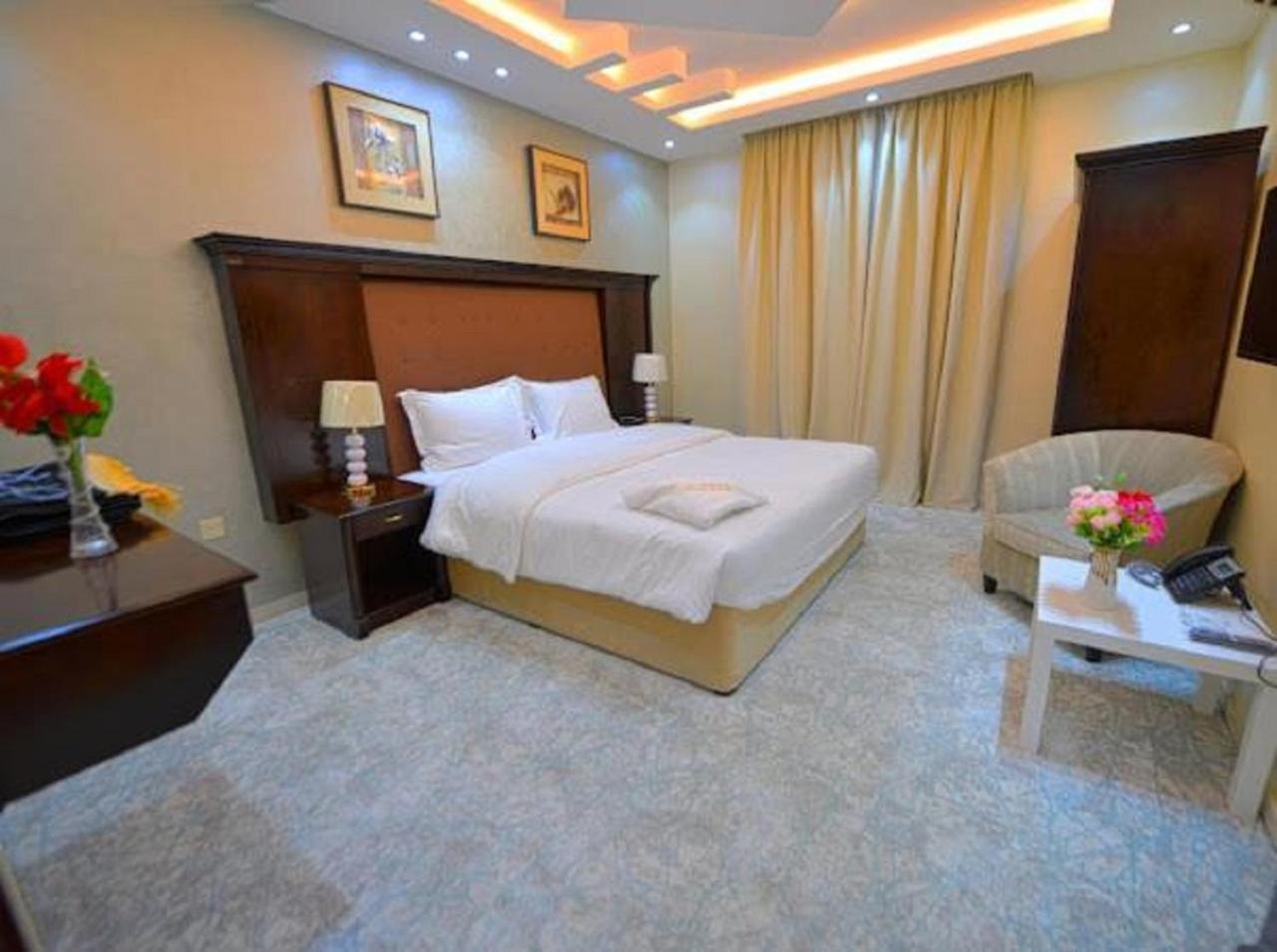 One-Bedroom Suite photo 1