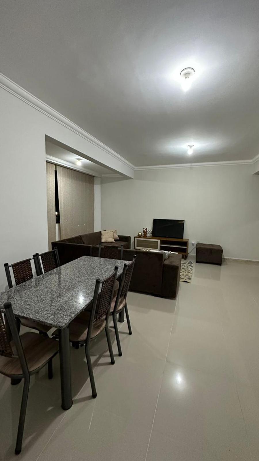 One-Bedroom Apartment photo 3