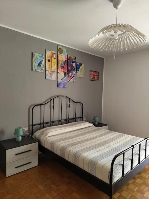 One-Bedroom Apartment with Balcony photo 1
