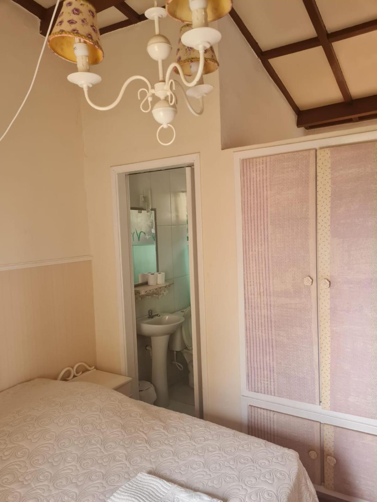 Large Double Room photo 1