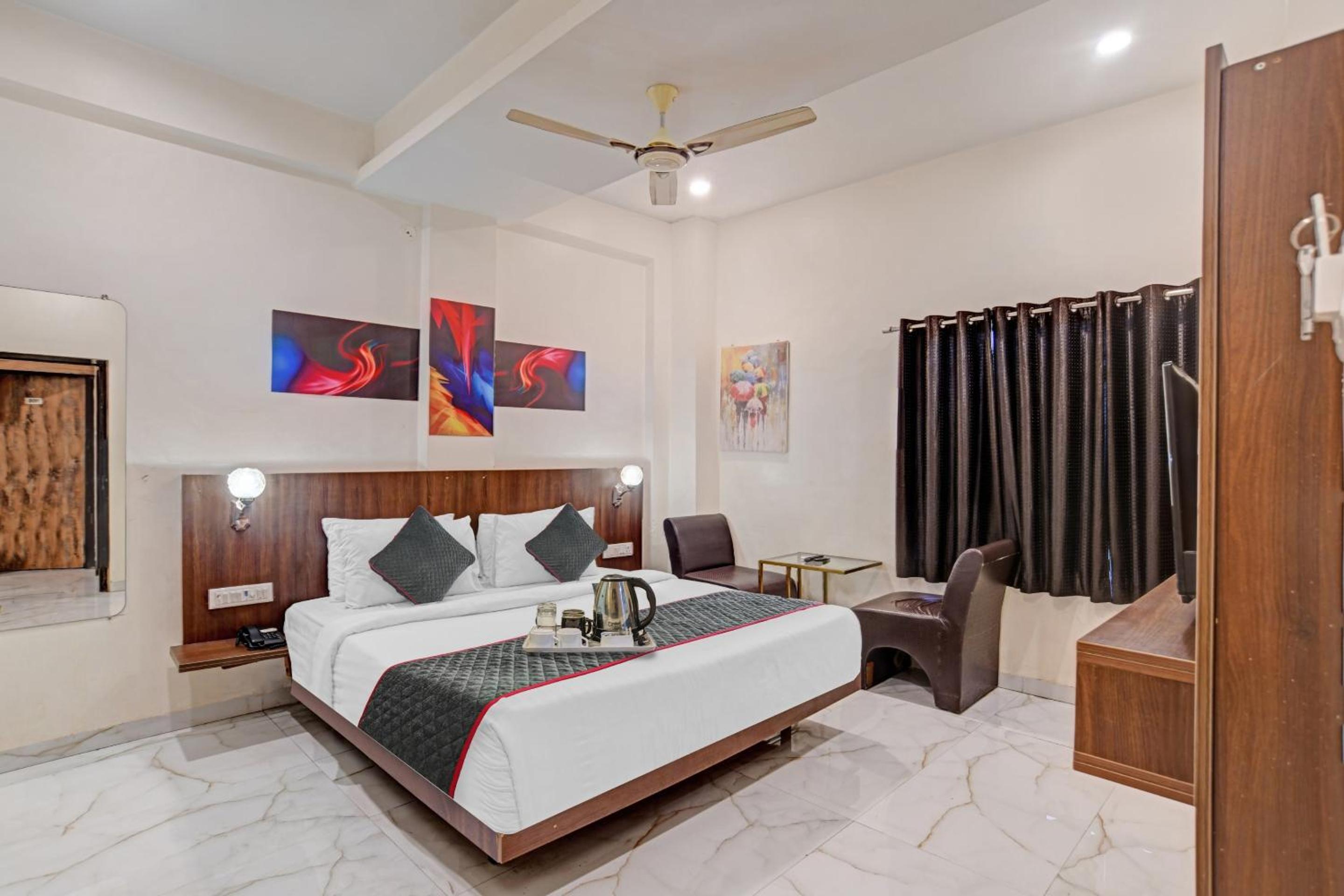 Classic Triple Room - Photo 14