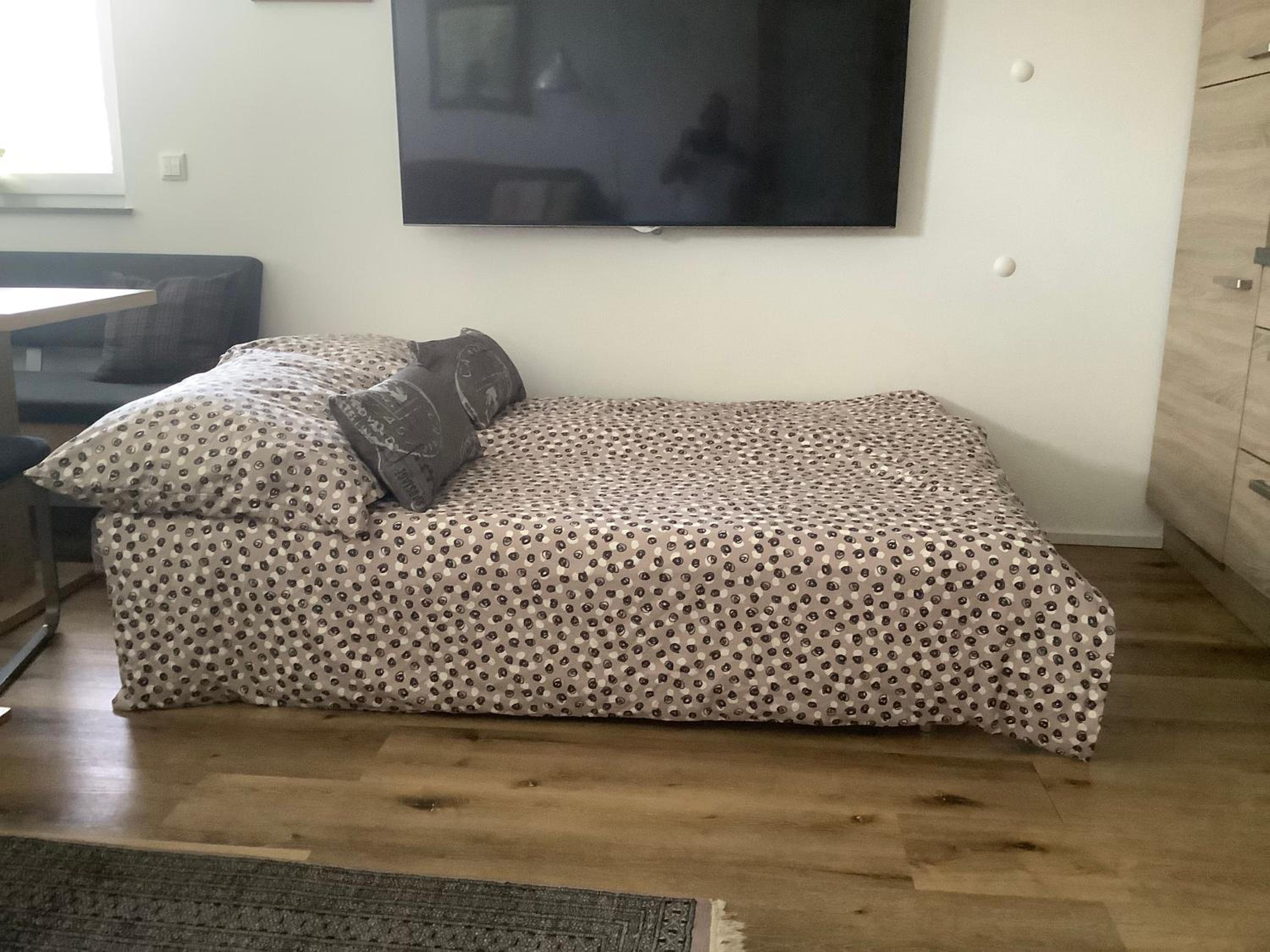 Apartment photo 1