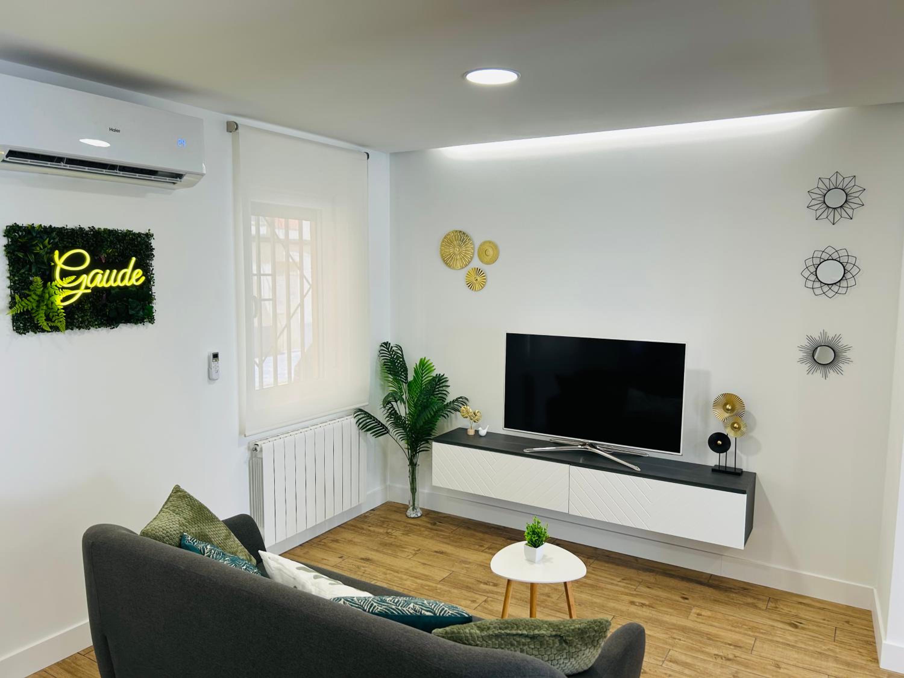 Apartamento de Dos Habitaciones con Terraza