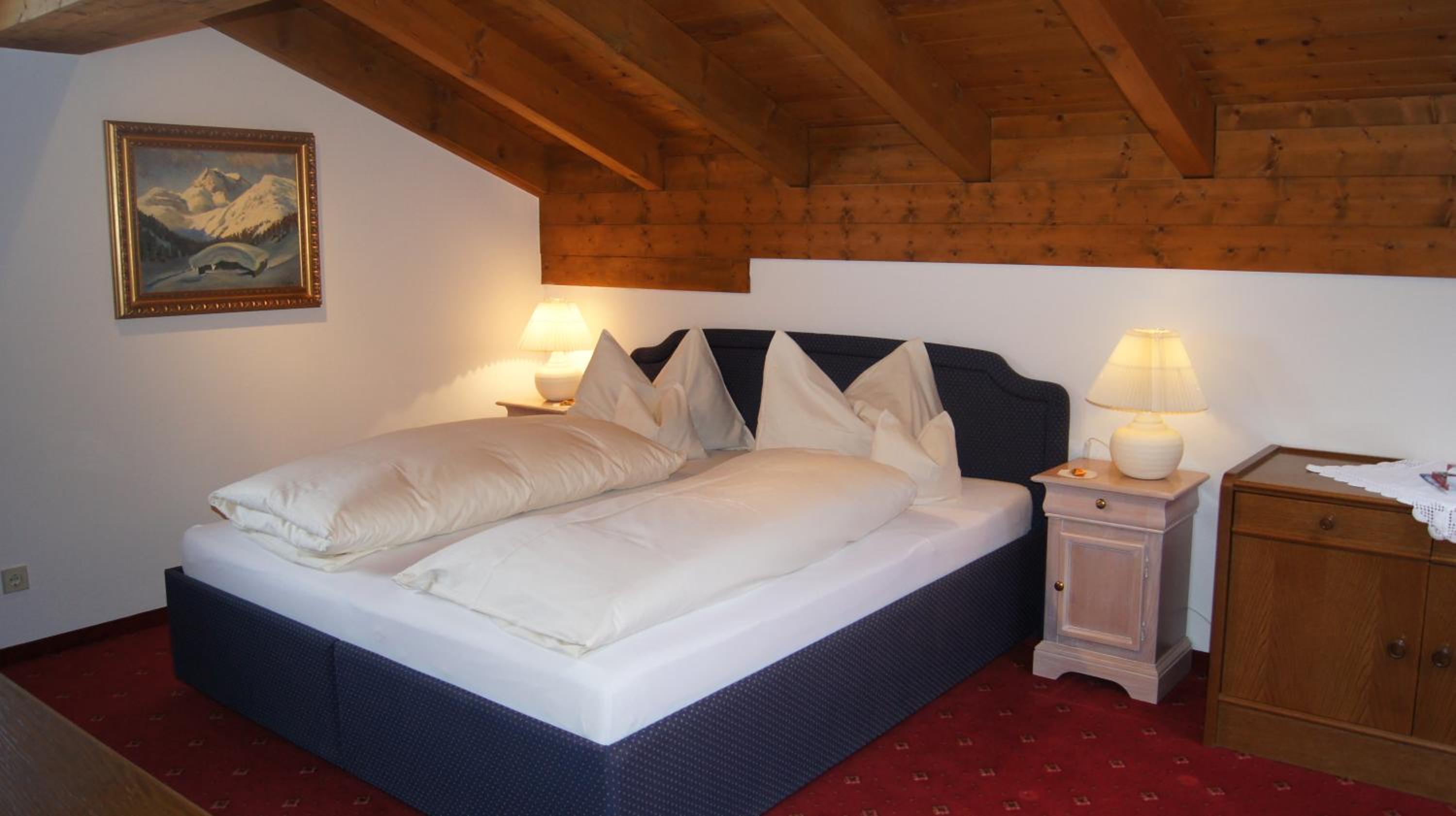 Suite - Photo 9
