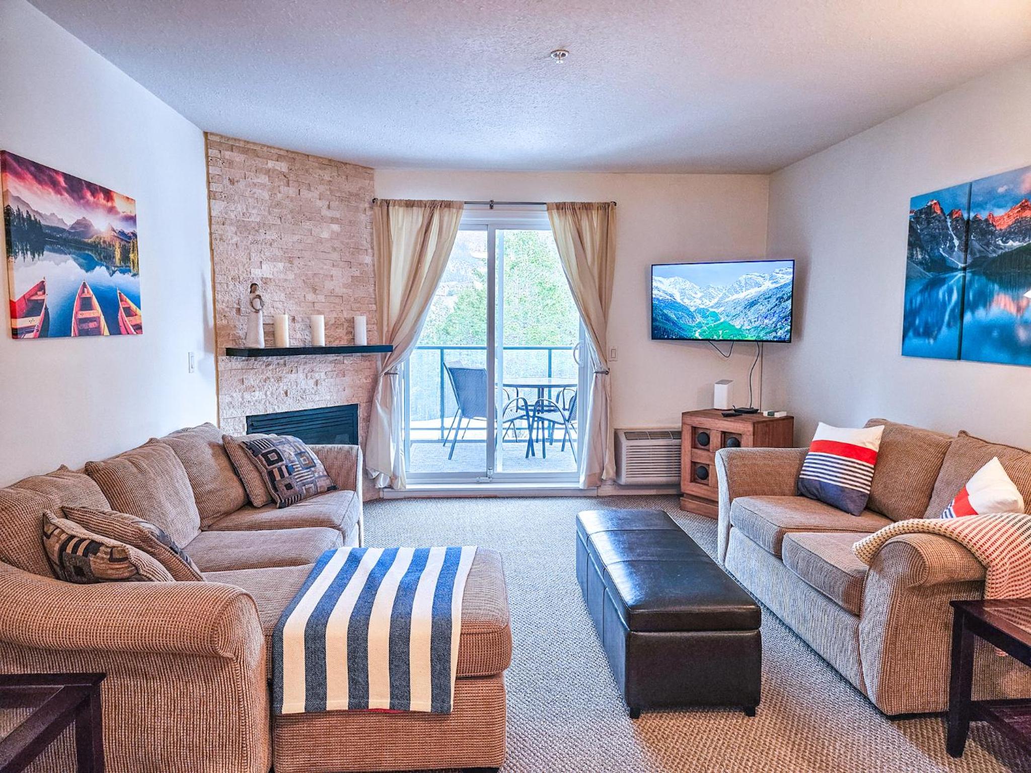 Apartment With View And Balcony photo 1