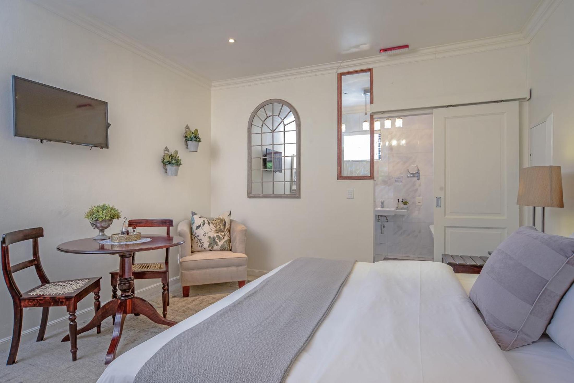 Luxury Room - Photo 2
