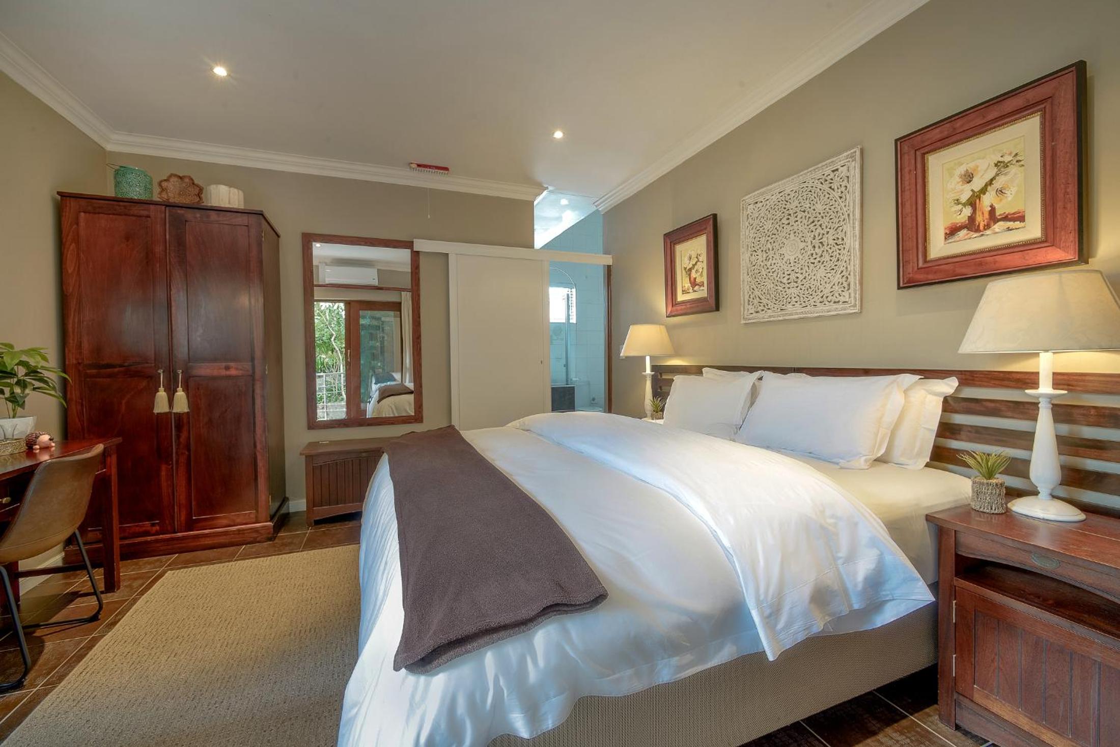 Luxury Room - Photo 6