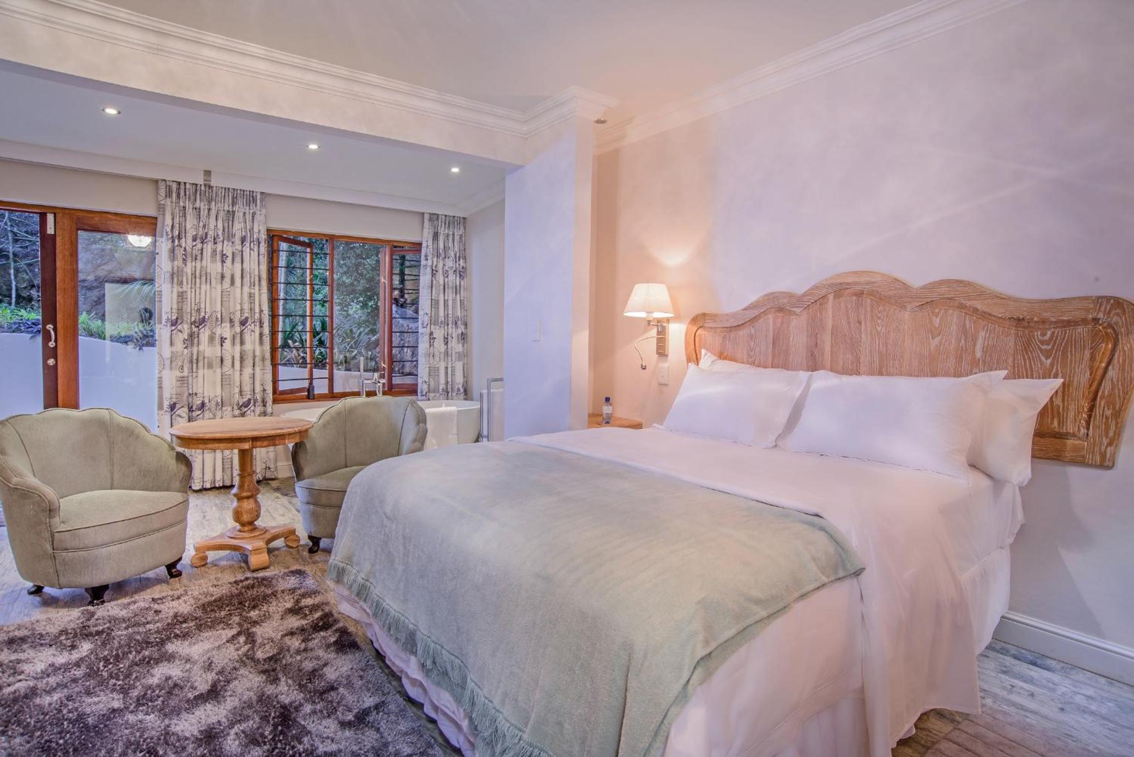 Superior Suite	 - Photo 6