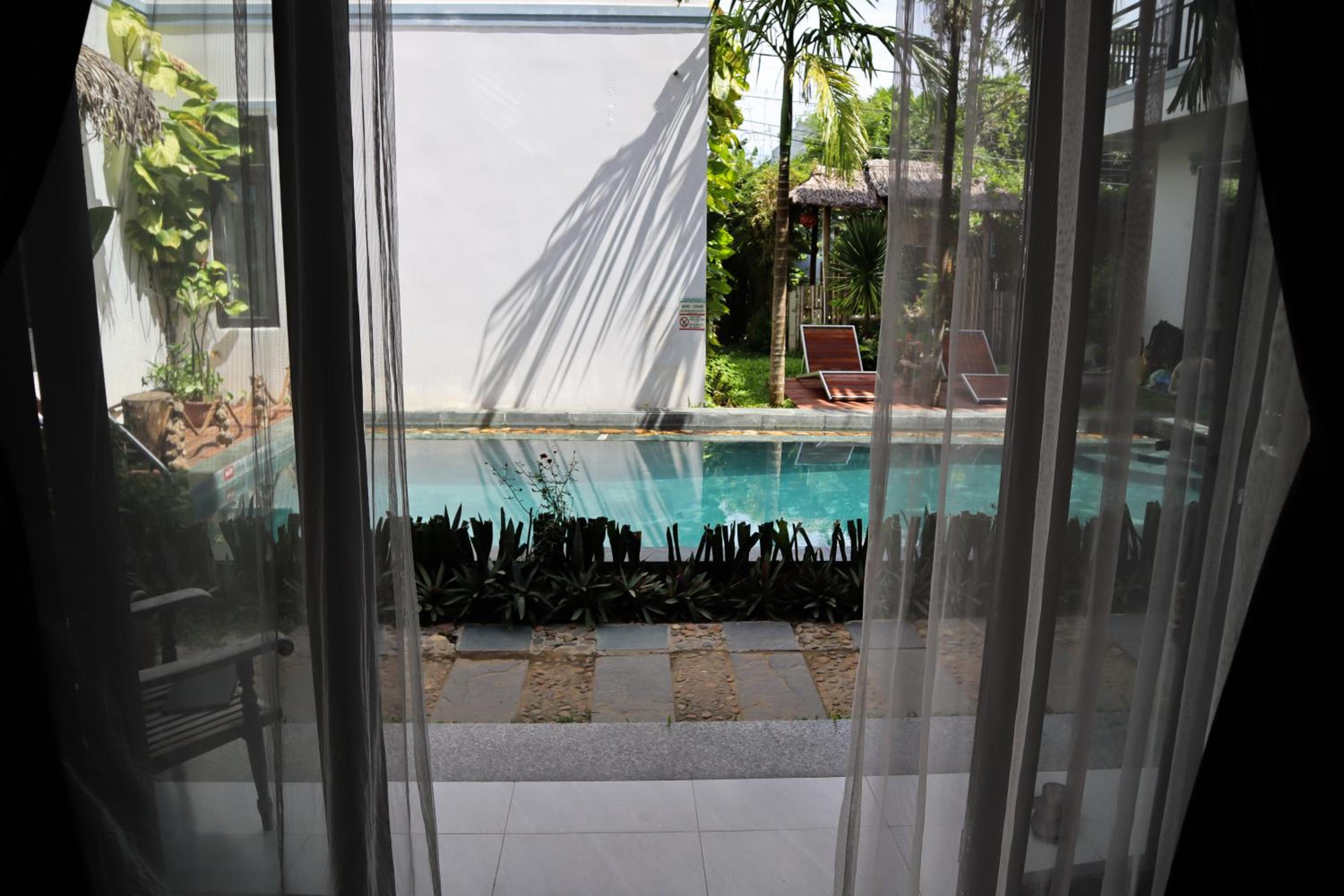 Double Room - Ground Floor photo 2