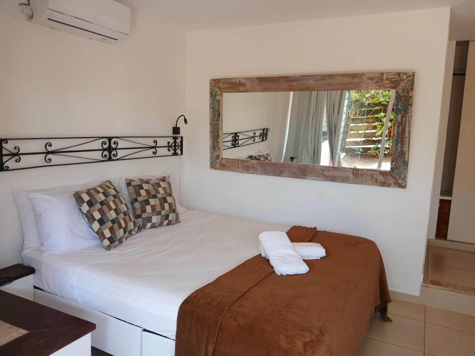 Double Room With Private External Bathroom