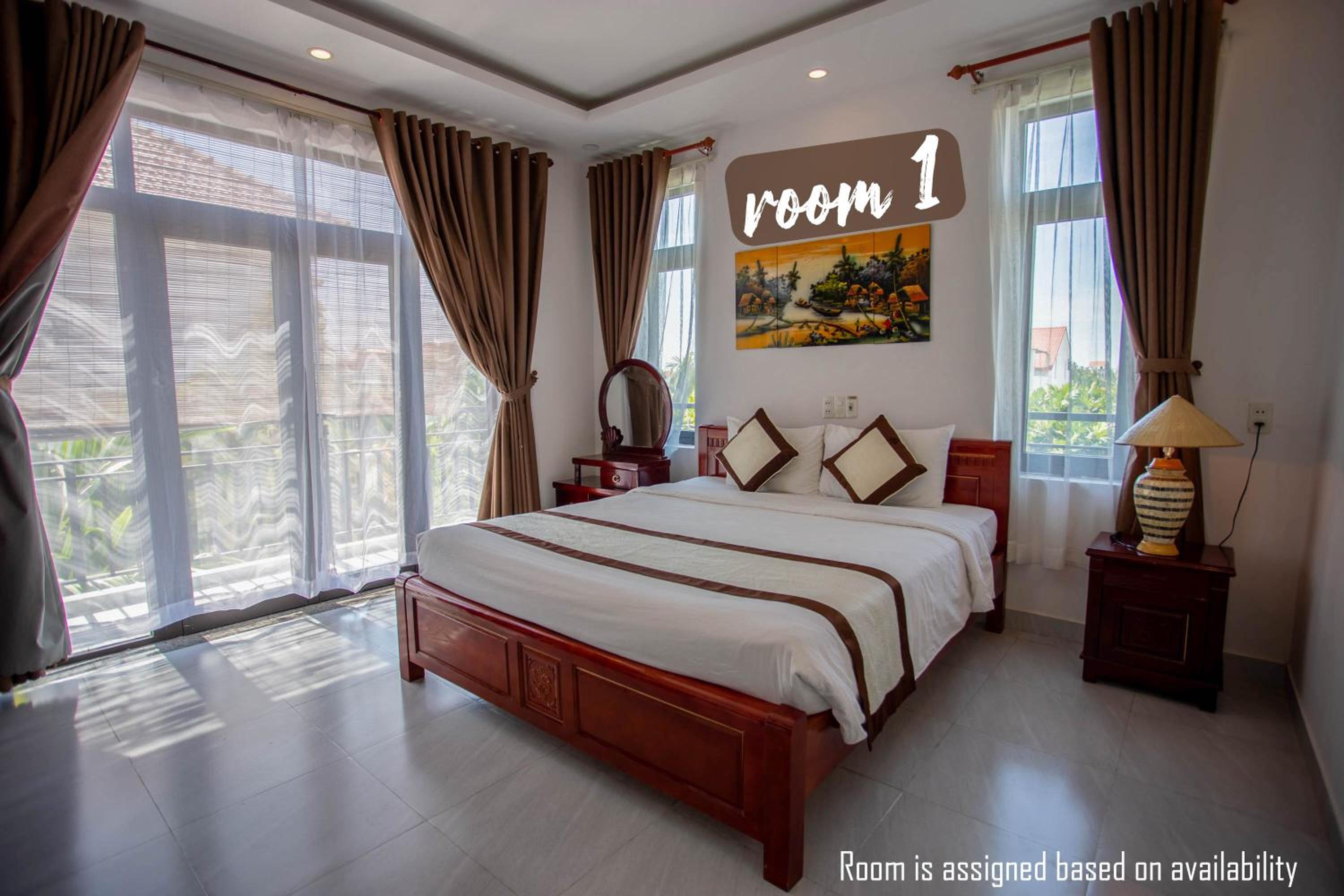 Deluxe Double Room with Balcony photo 3