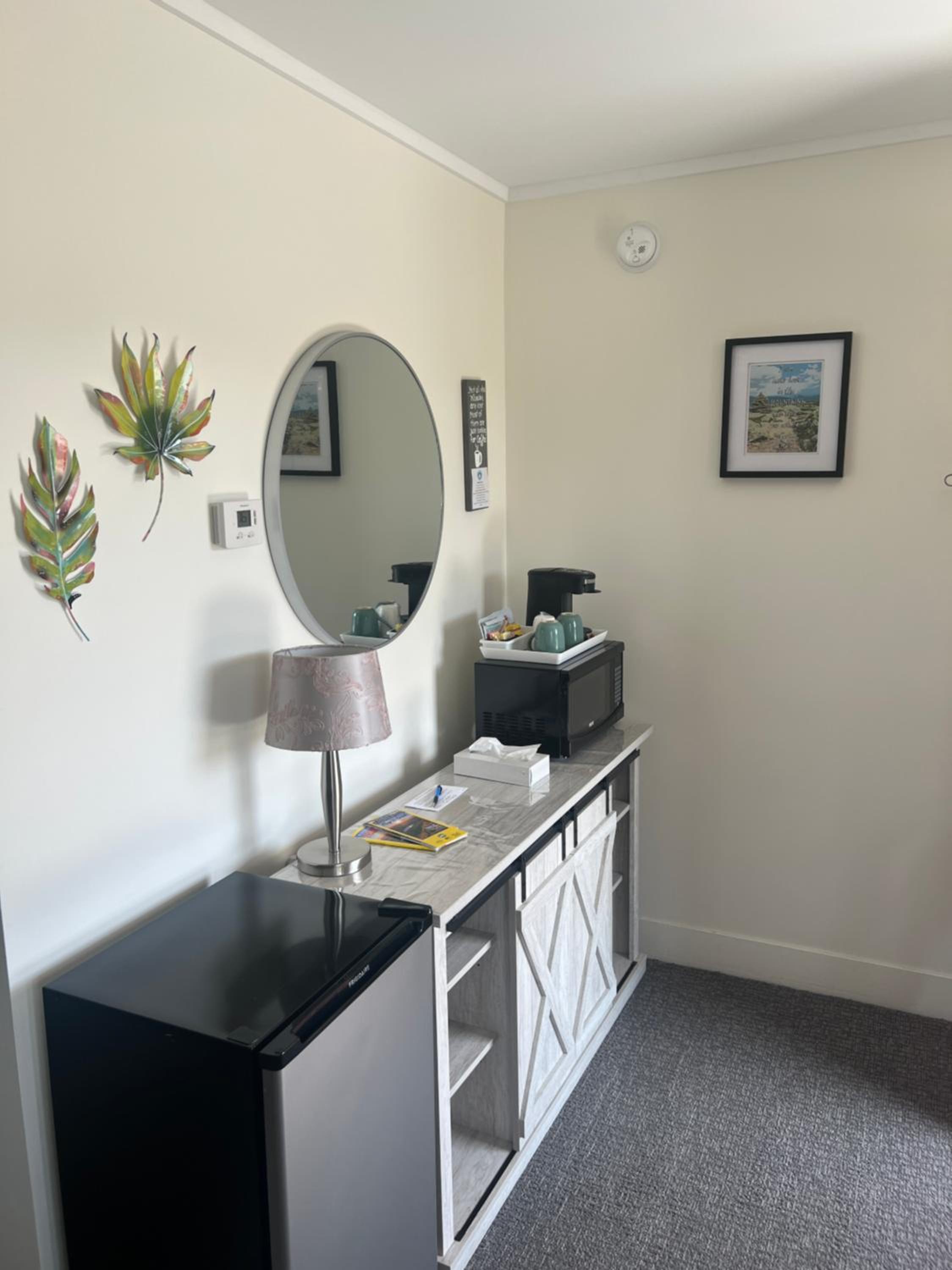 Deluxe King Room photo 2