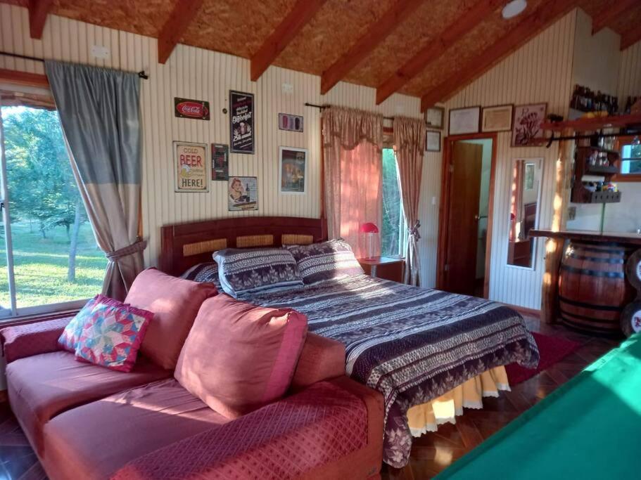 One-Bedroom House photo 1
