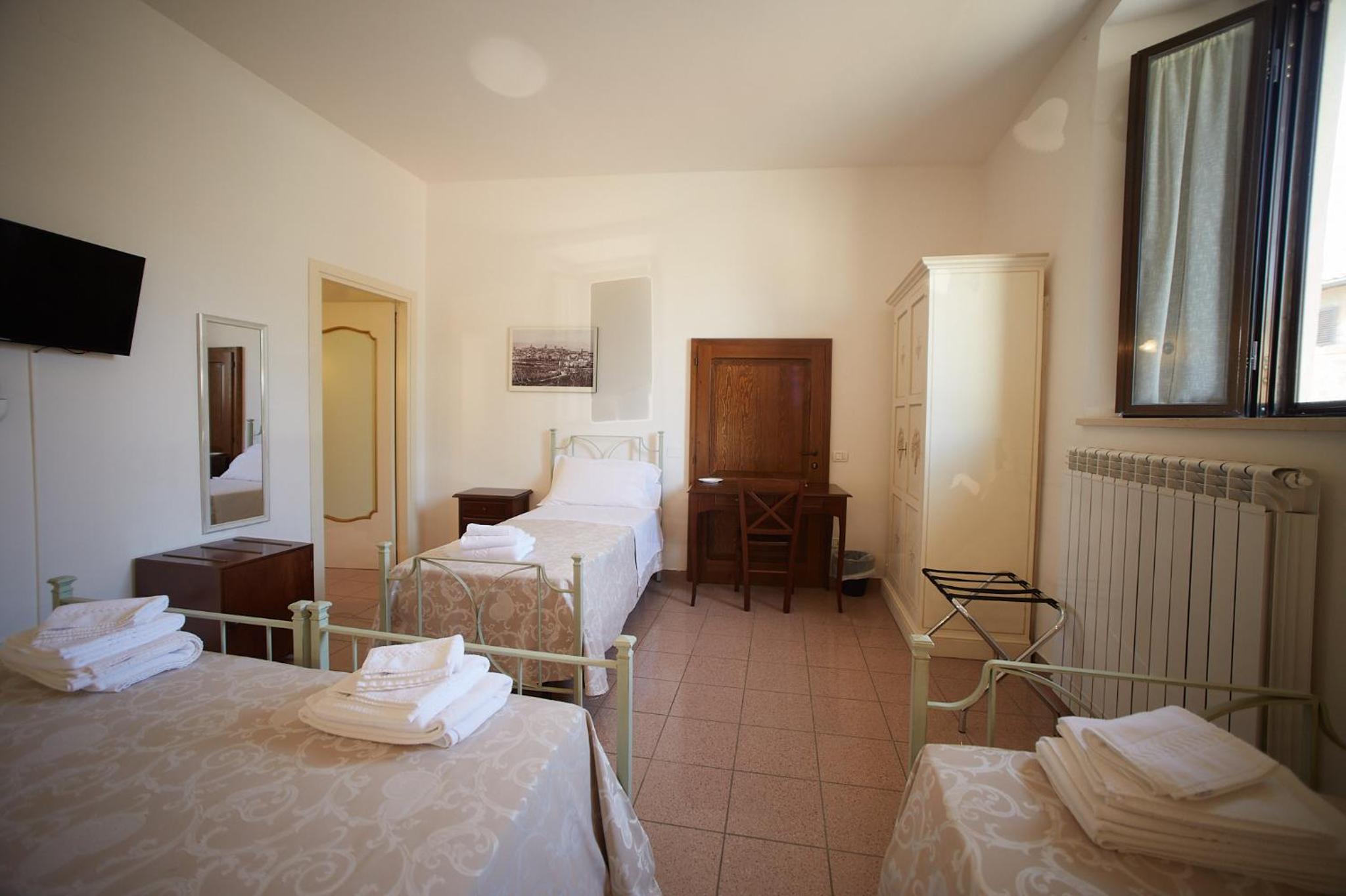 Quadruple Room photo 3
