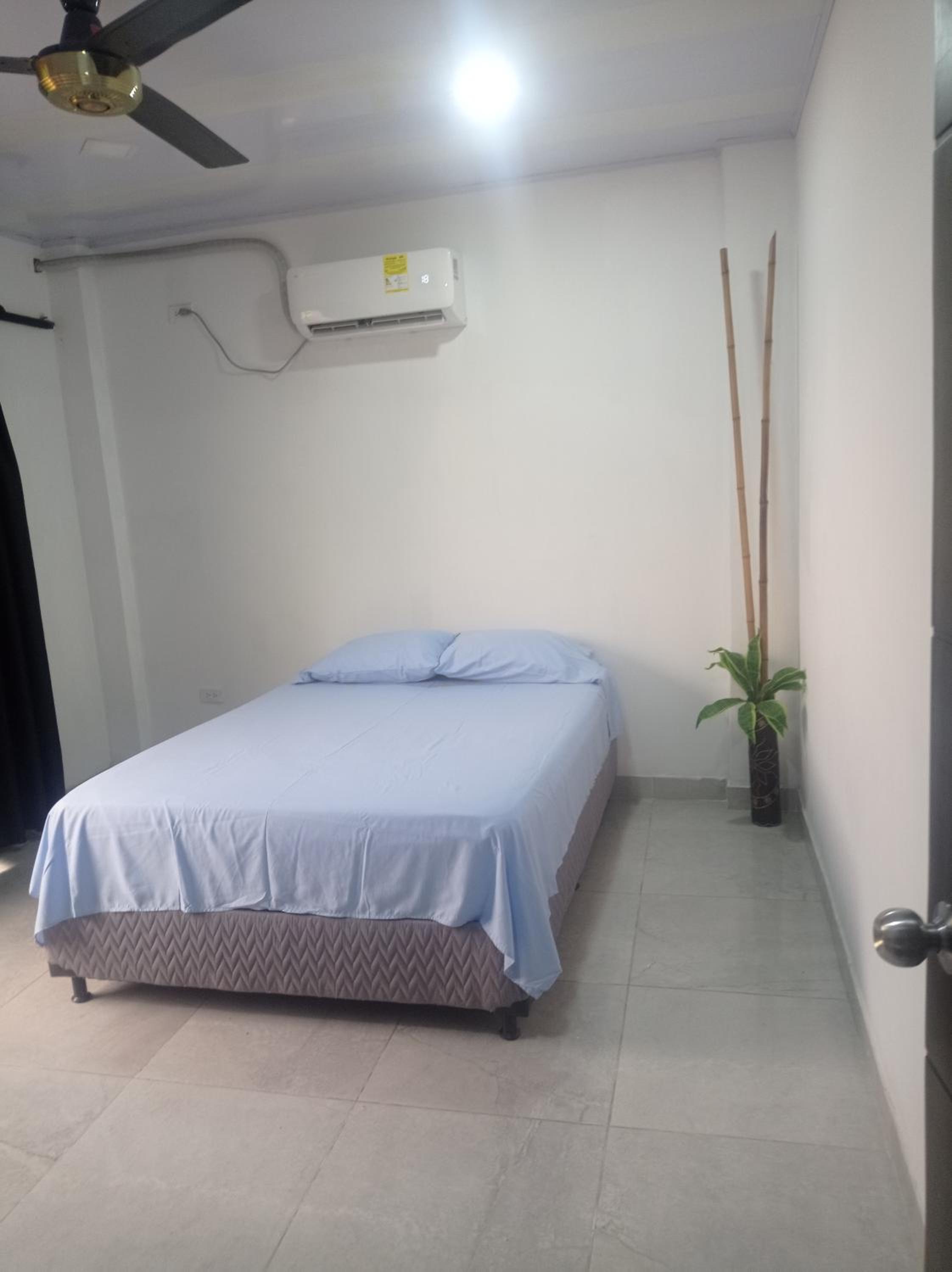 Large Double Room photo 1