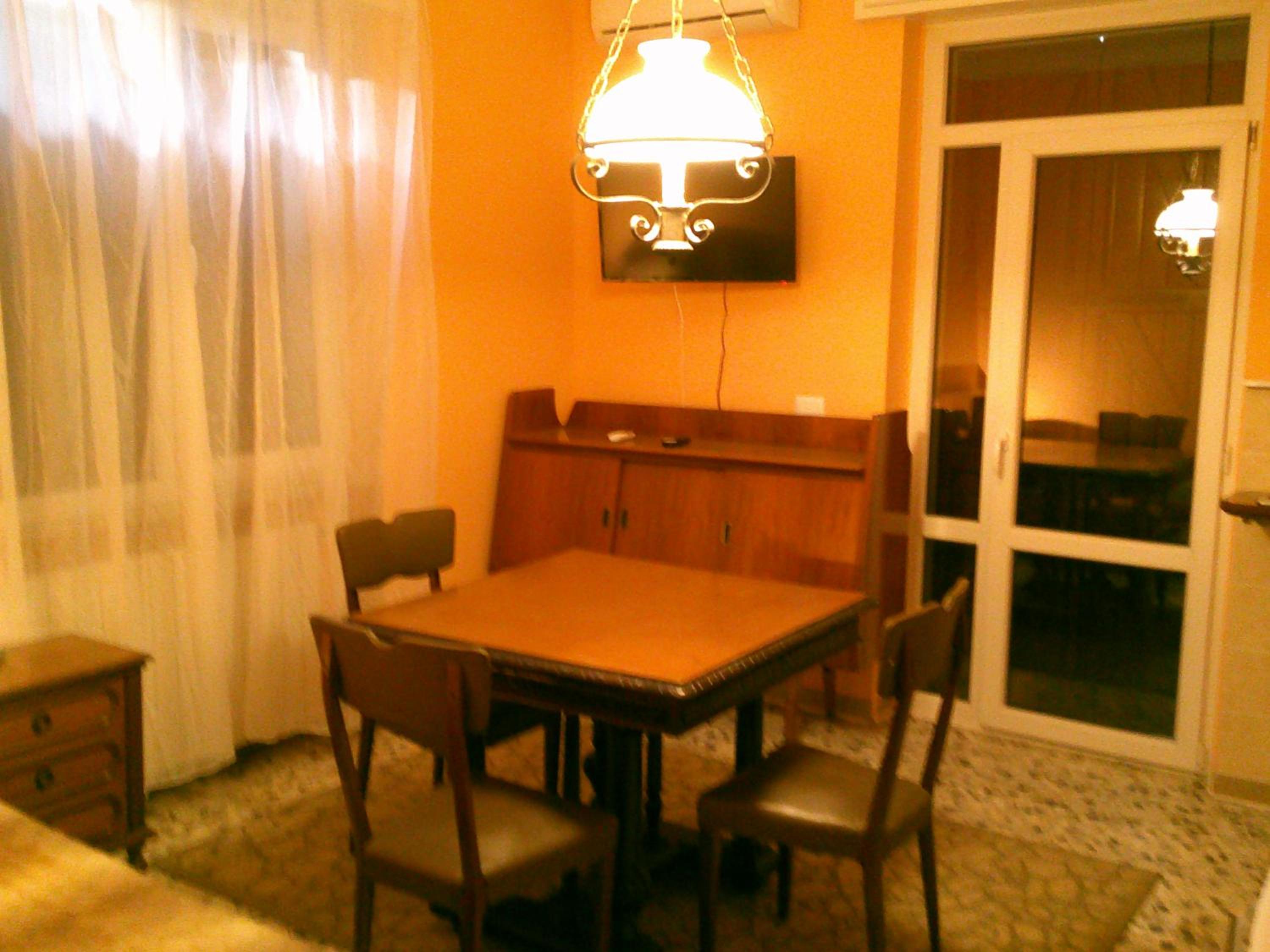Classic Apartment photo 2
