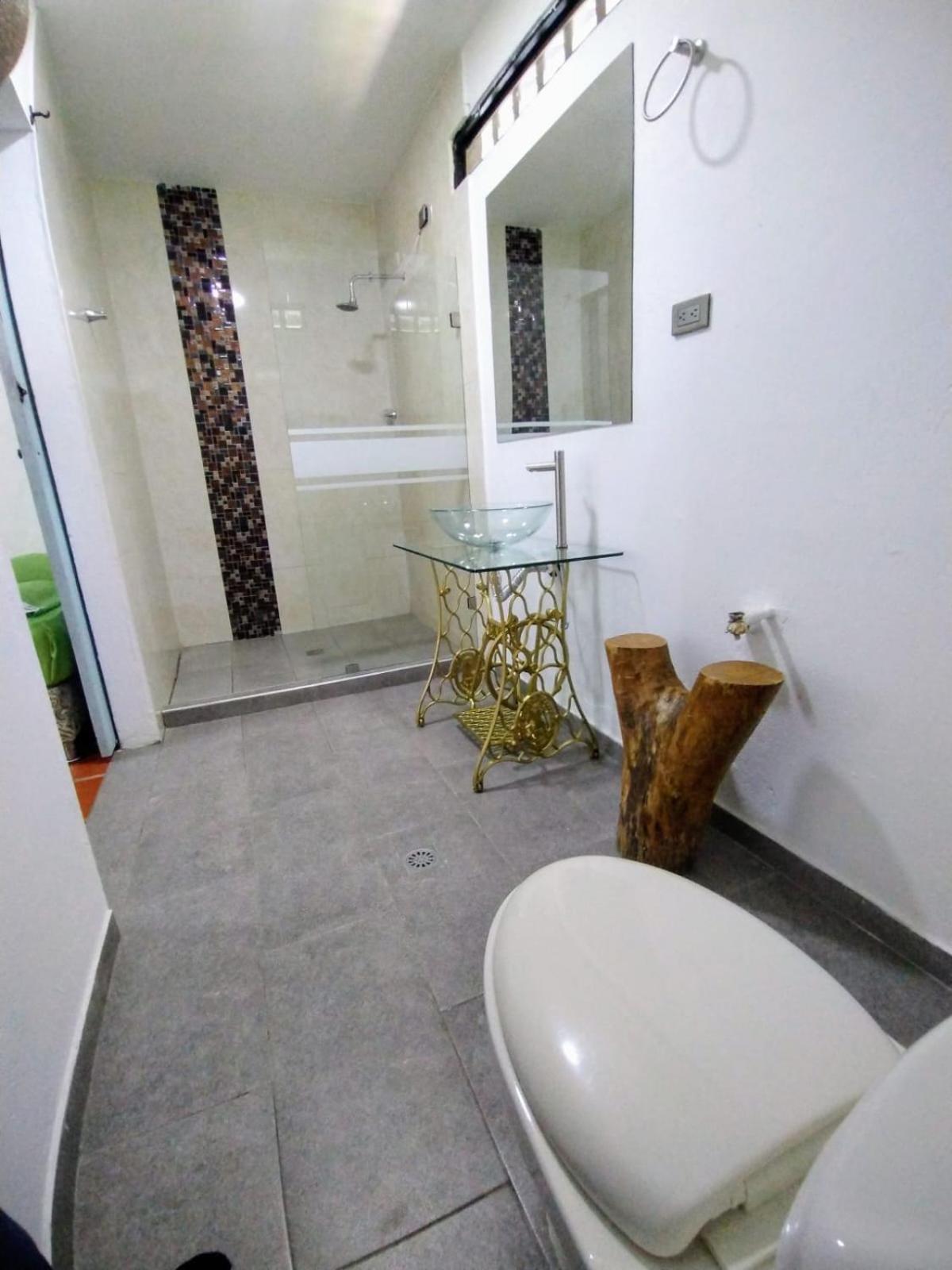 Family Room with Private Bathroom photo 2