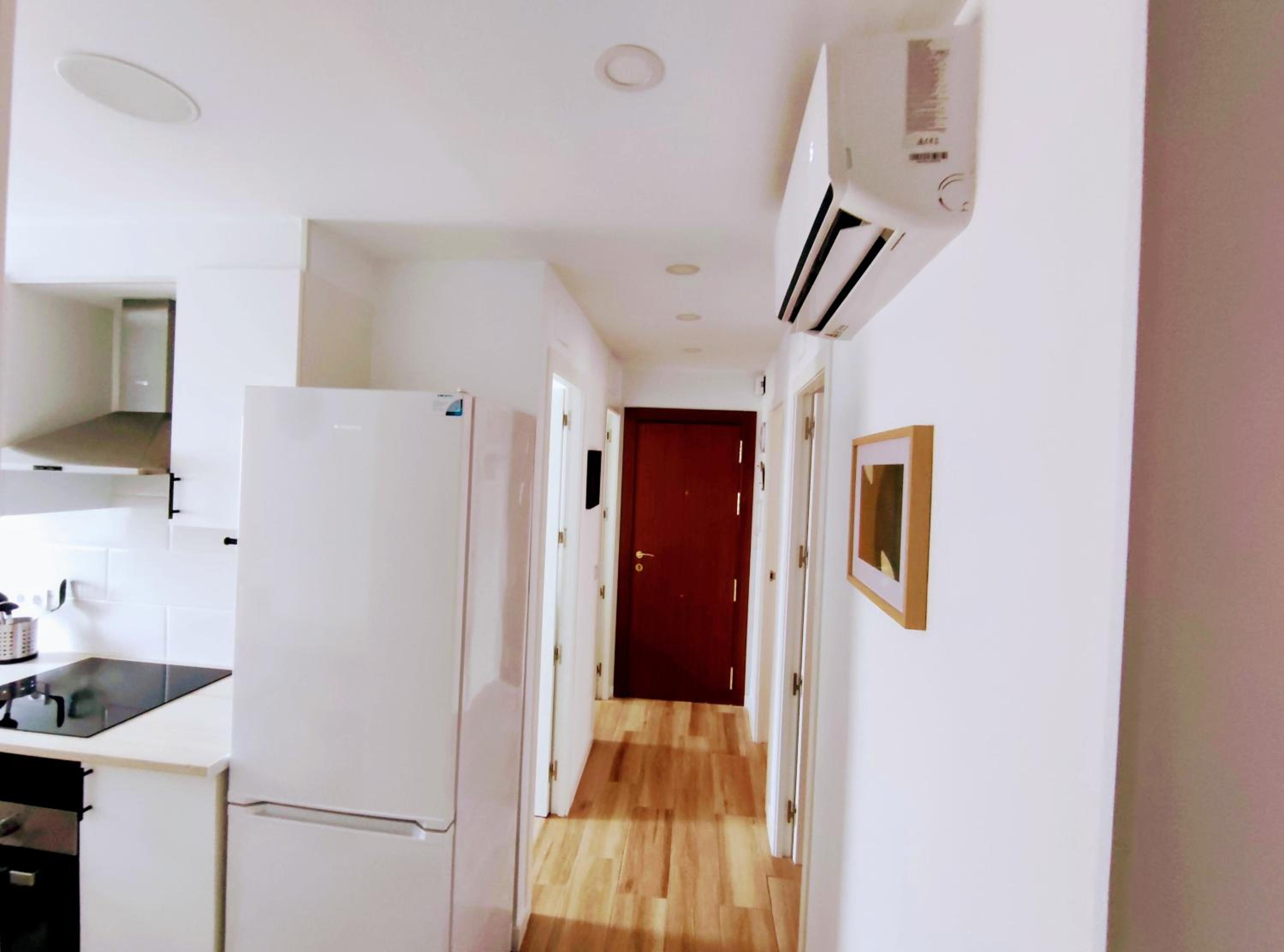 Three-Bedroom Apartment photo 2