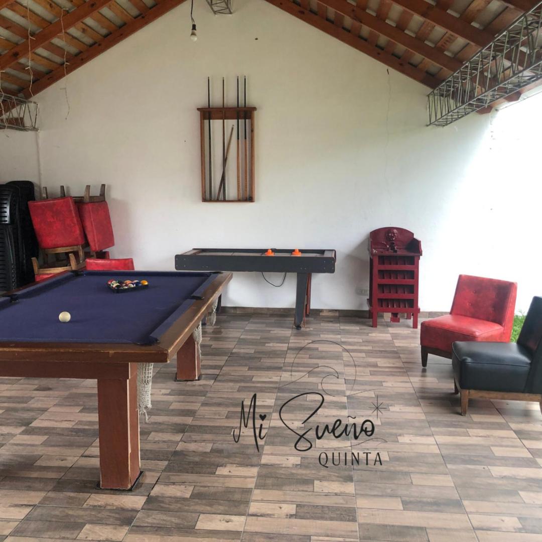 Three-Bedroom House photo 2