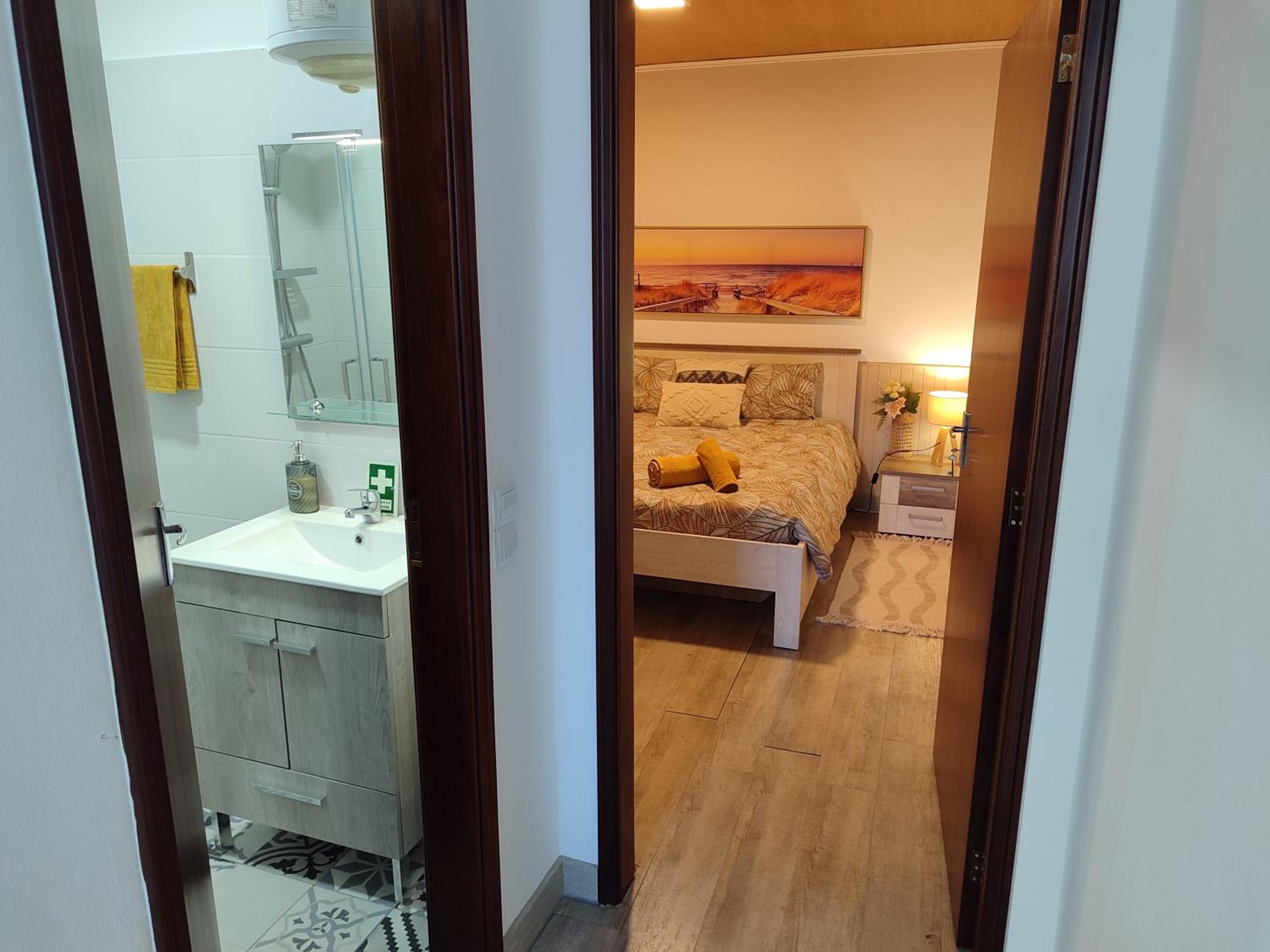 Studio Apartment photo 2
