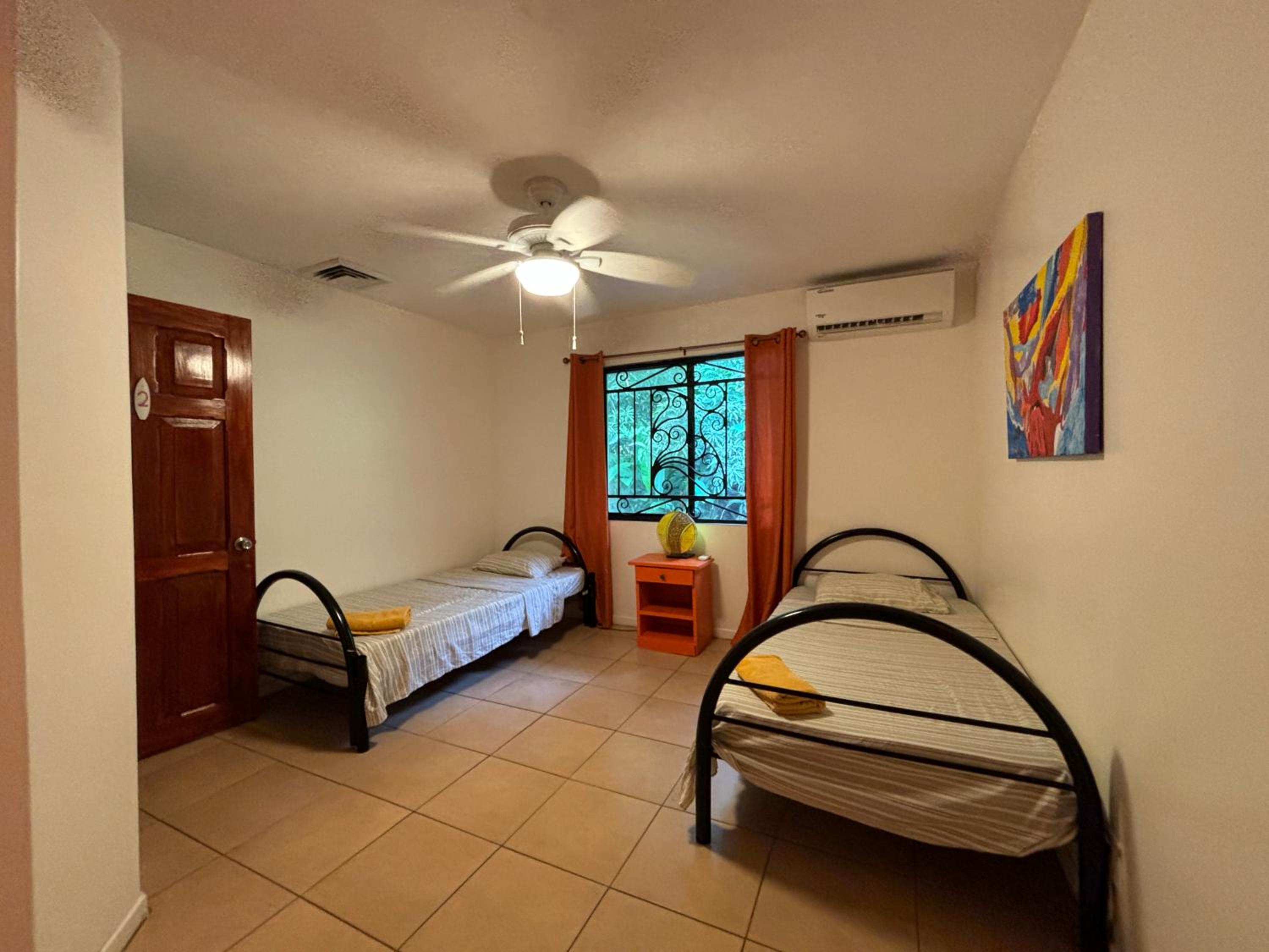 Double Room with Shared Bathroom photo 1