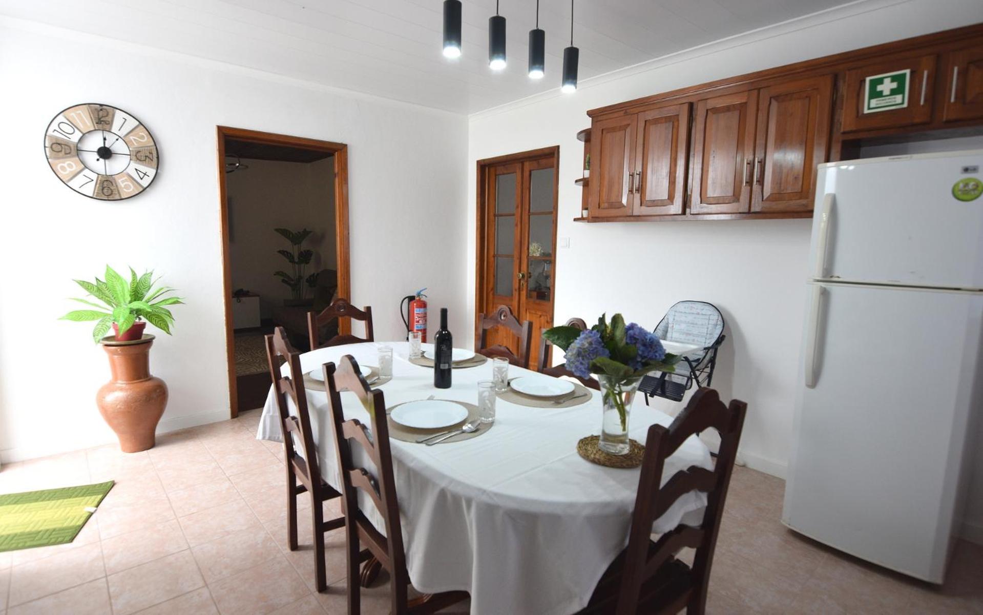 Two-Bedroom House photo 3