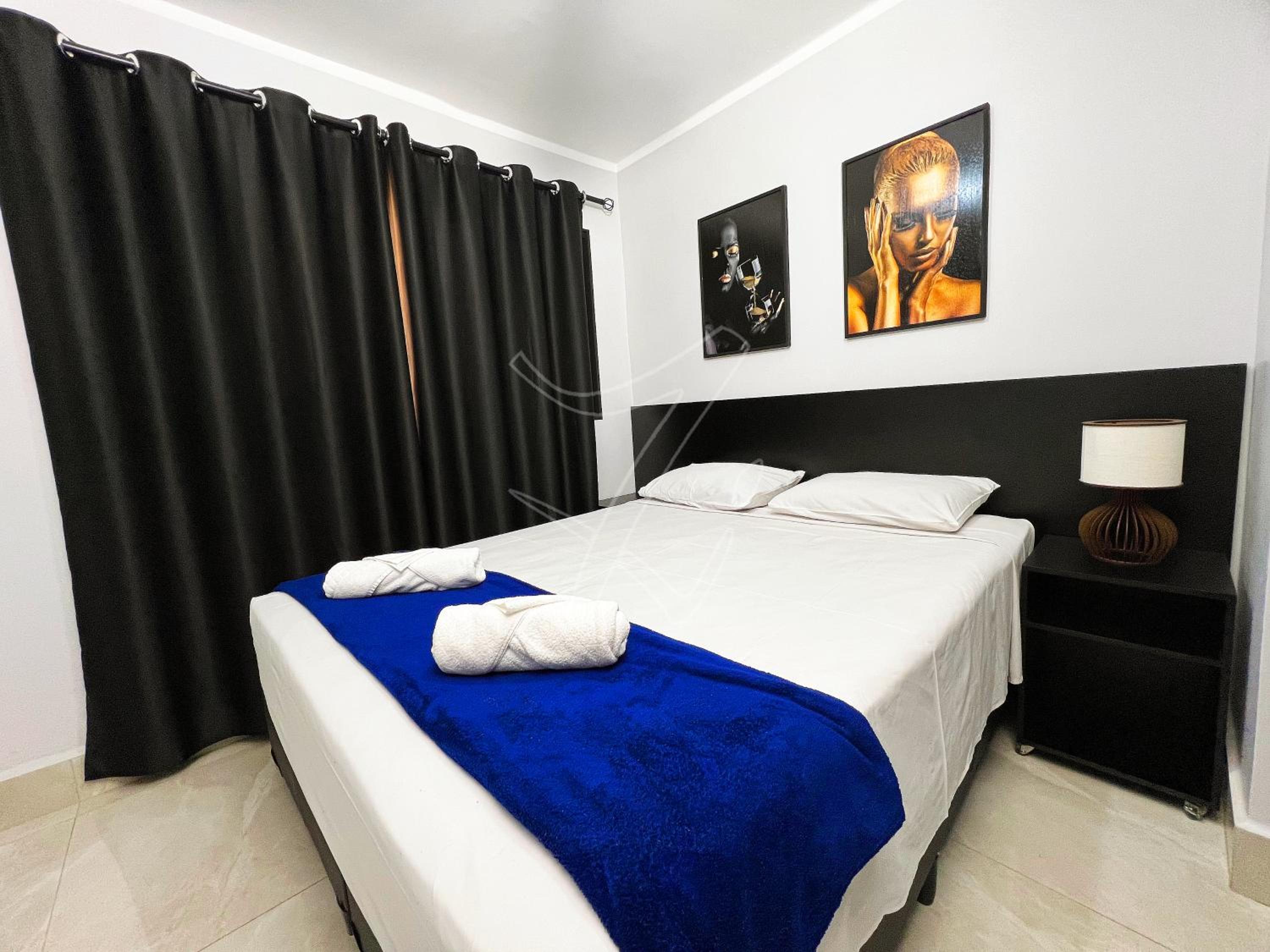 Three-Bedroom House photo 2