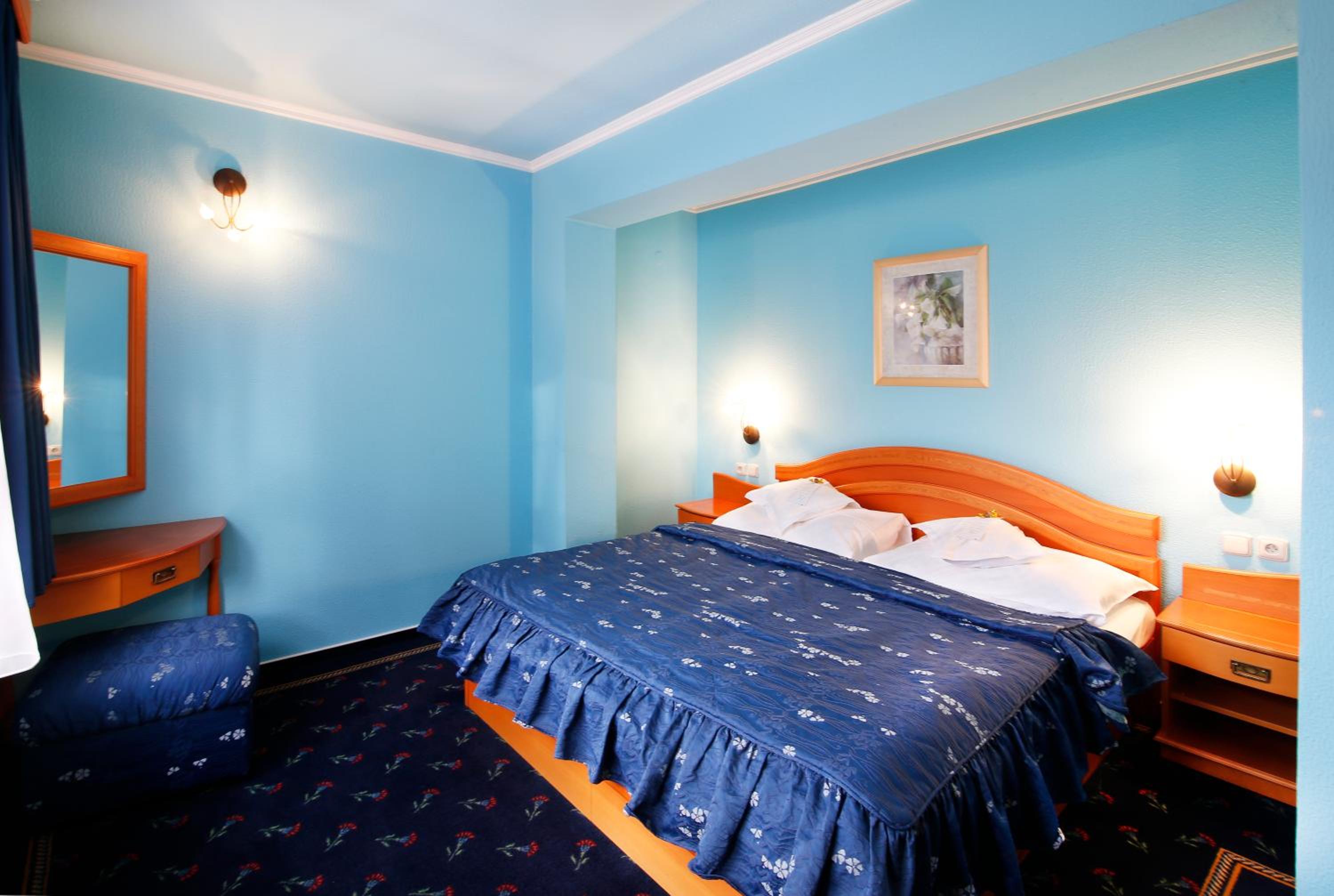 Suite - Photo 7