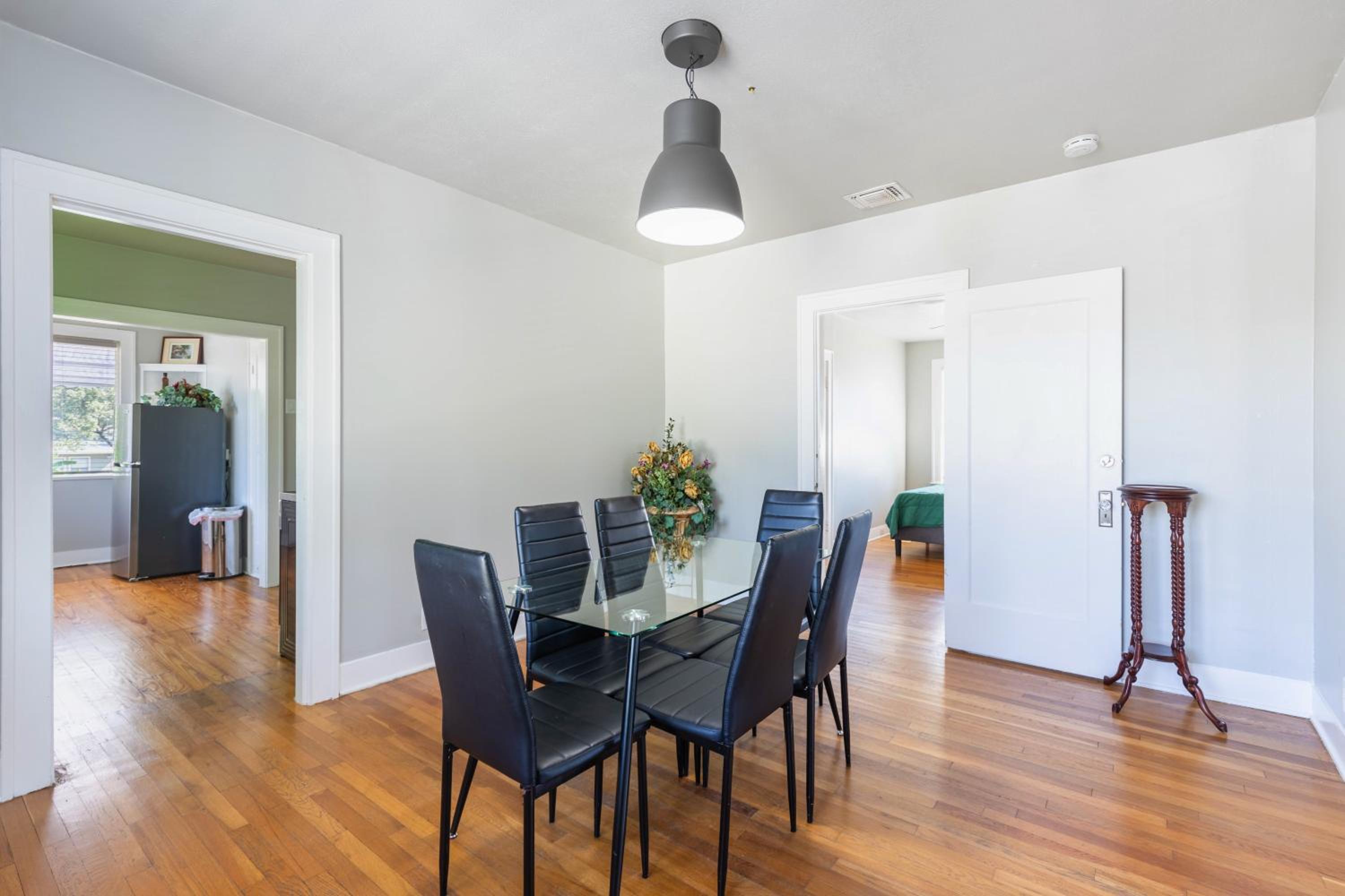 Four-Bedroom House - Photo 27