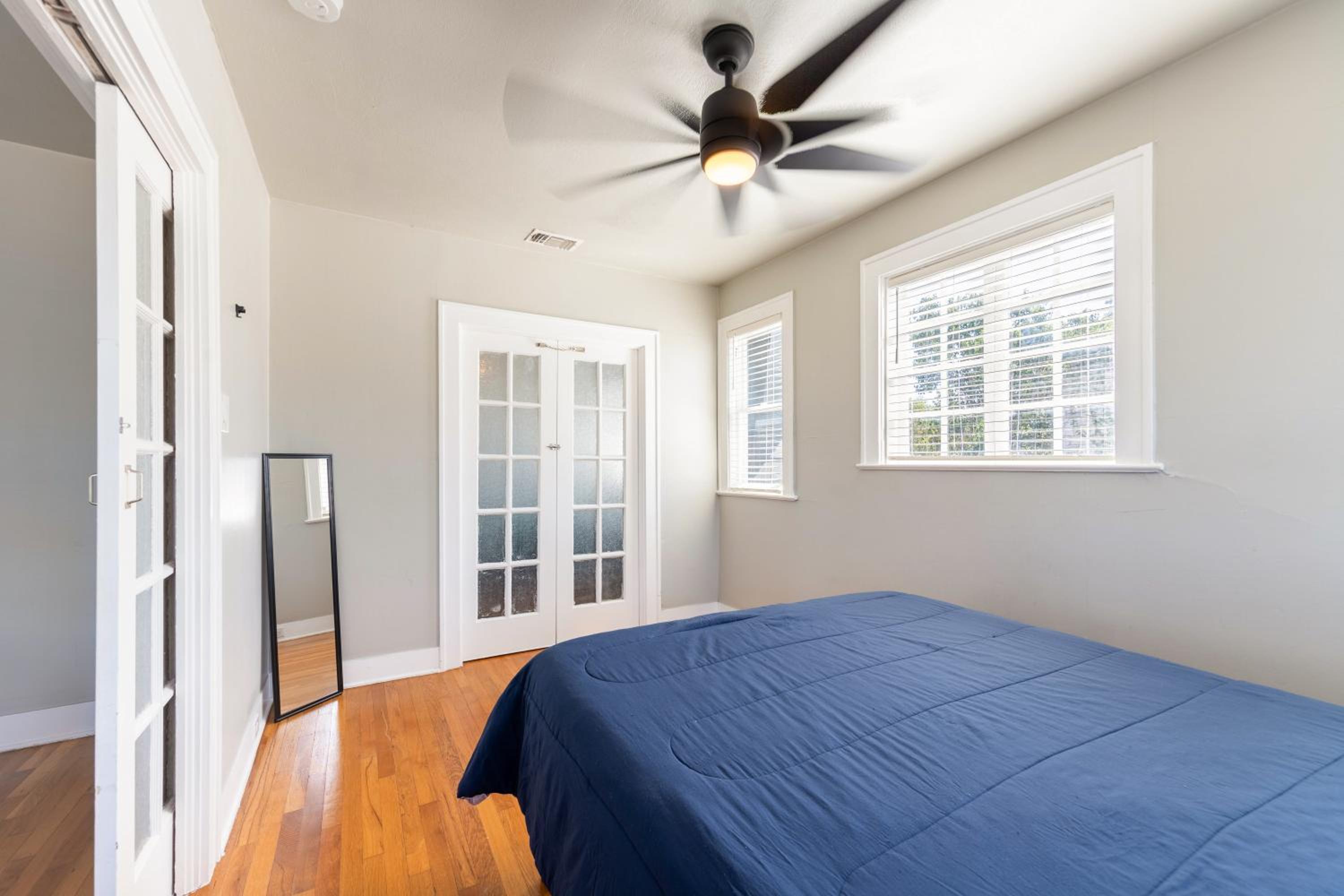 Four-Bedroom House - Photo 17