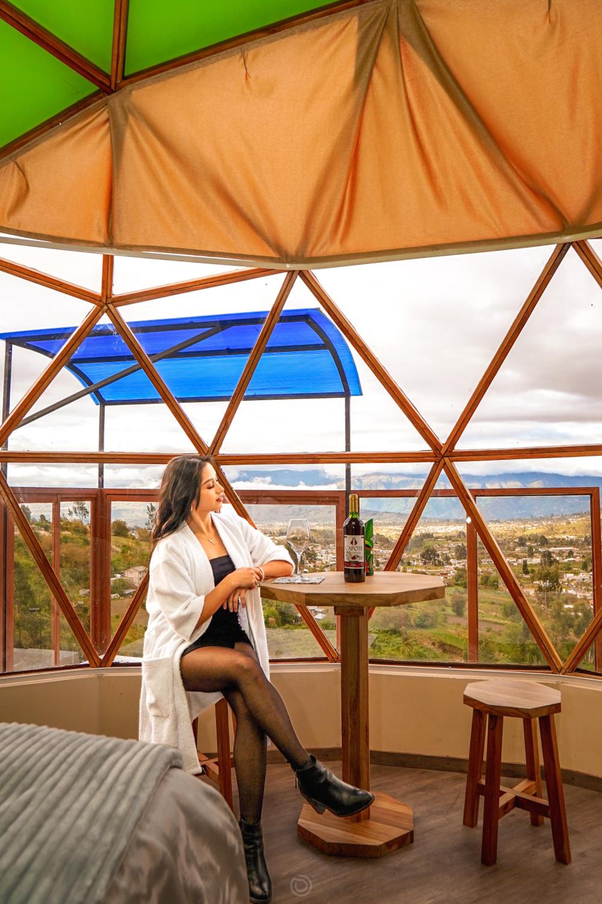 Suite With Mountain View photo 2