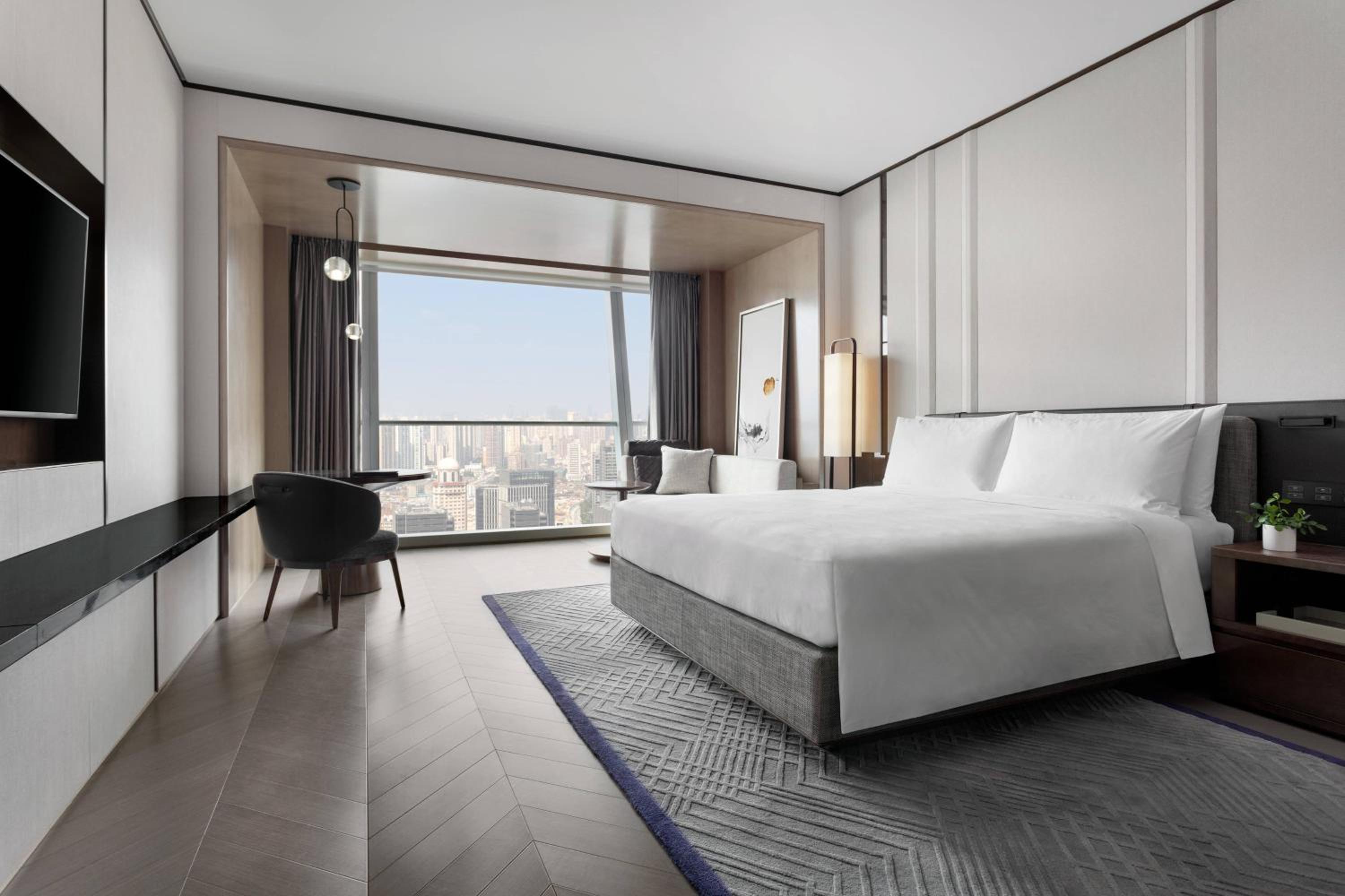 Executive King Room with River View