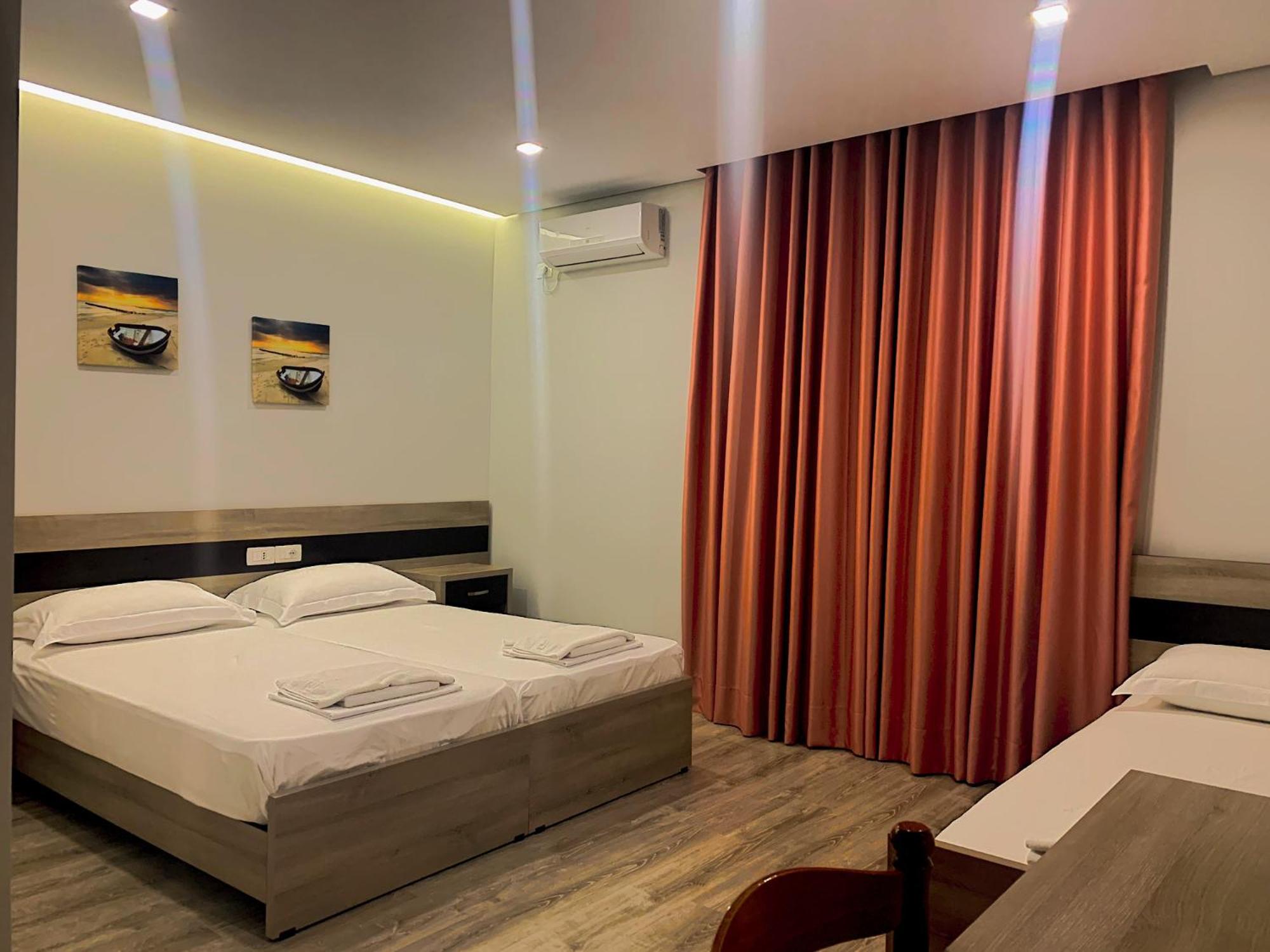 Economy Triple Room