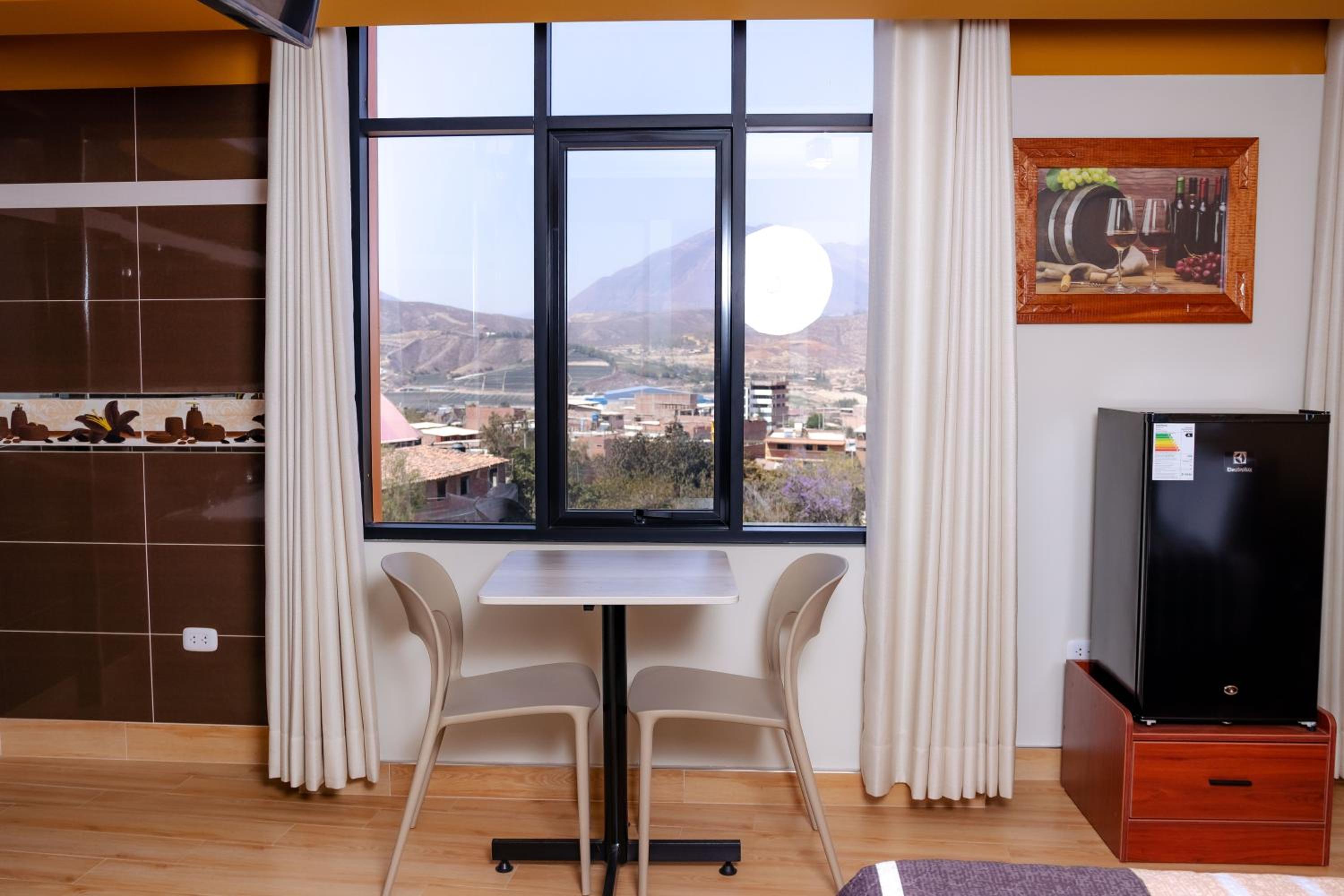 Suite with Hot Tub photo 1