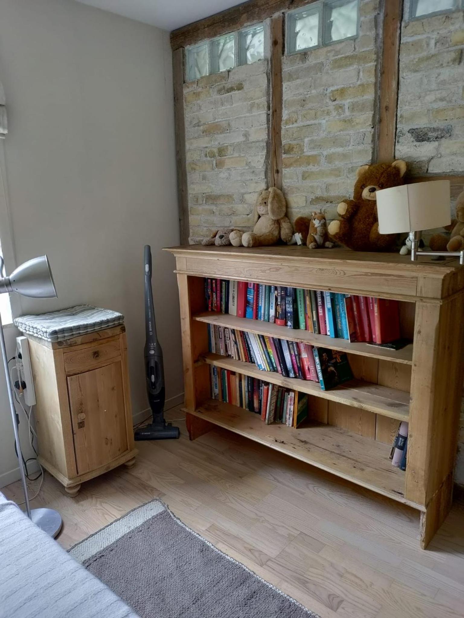 Apartment with Terrace - Photo 4