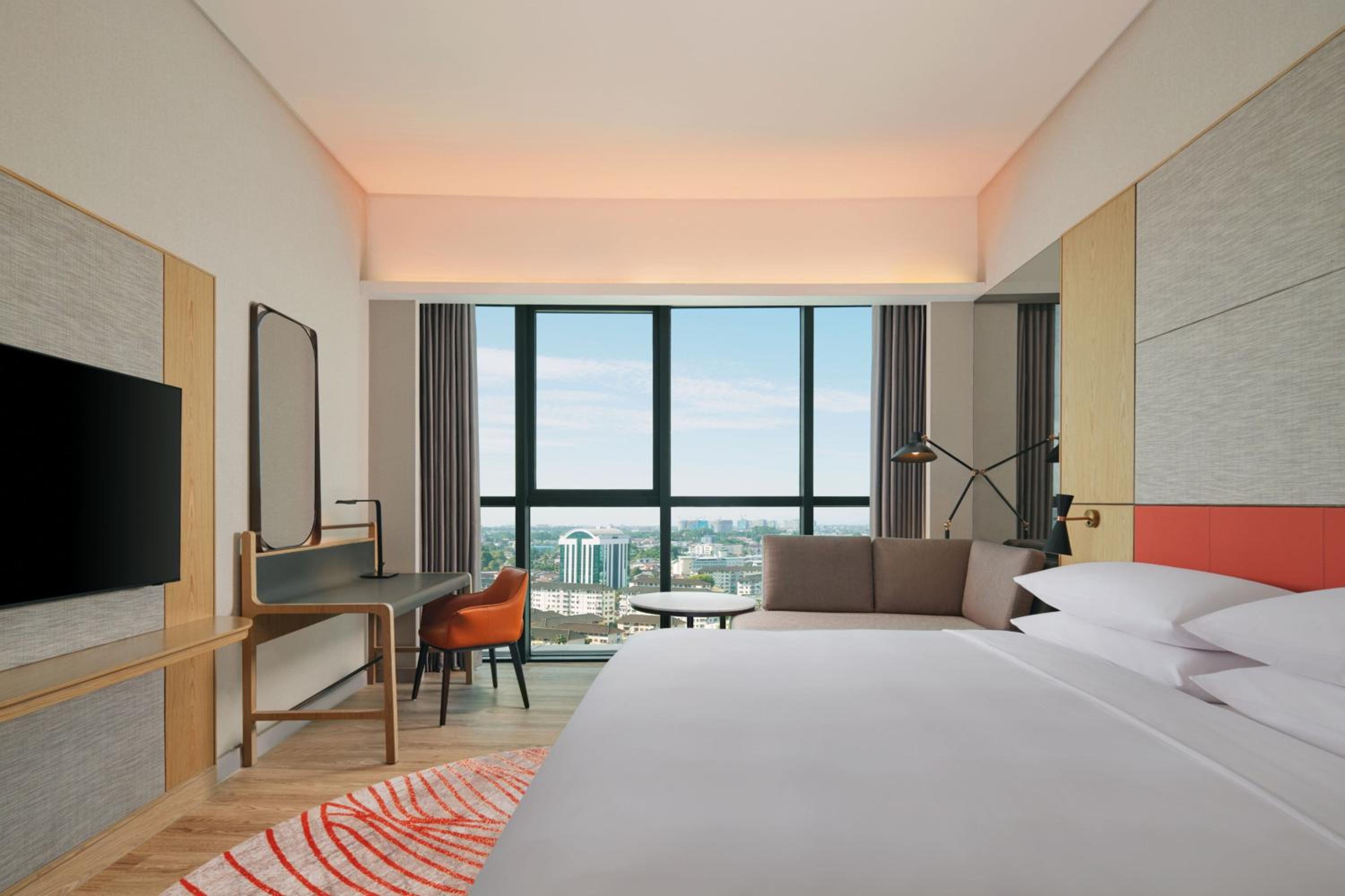 Superior King Room