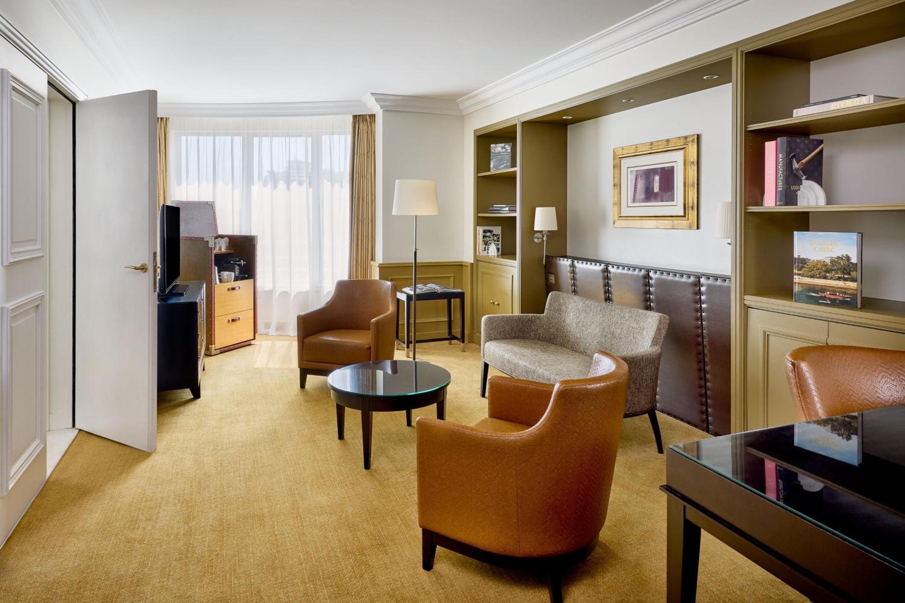 Parlor Two-Bedroom Suite